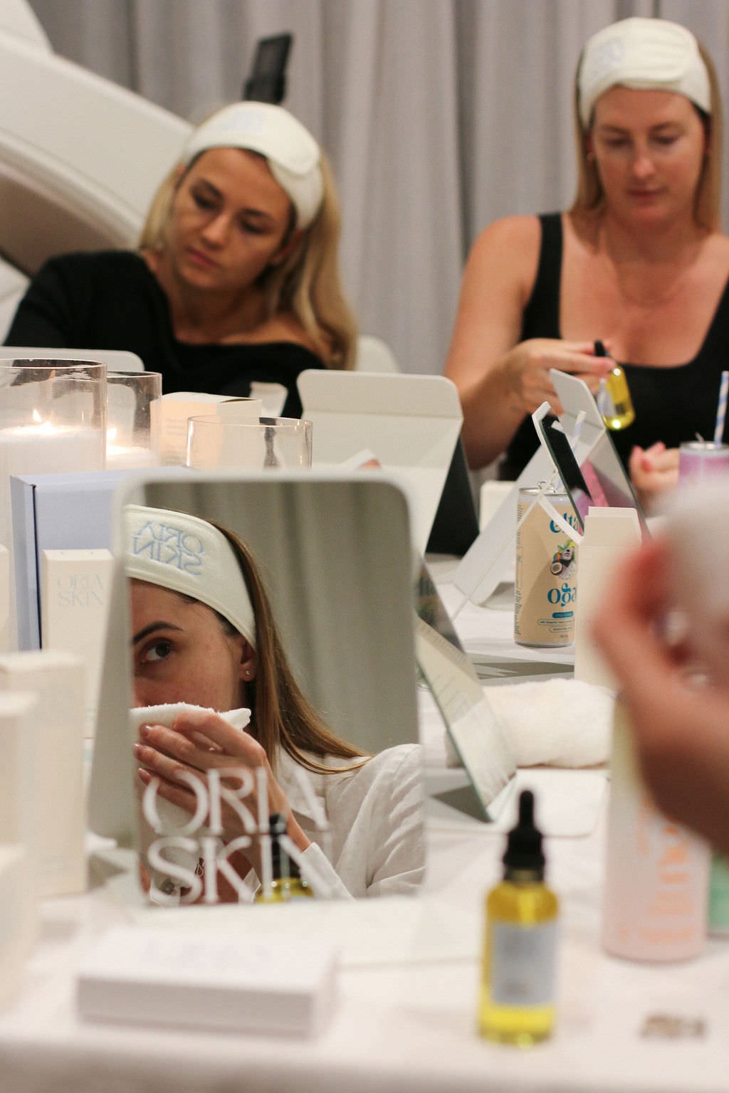 oria-skin-beauty-event-skincare-workshop-mirrors.jpg