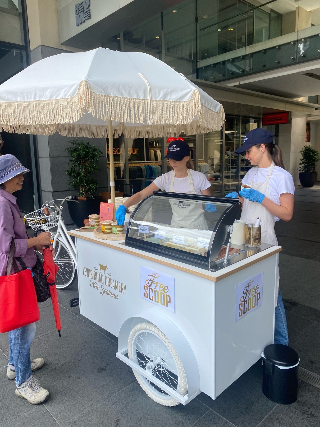 lewis-road-creamery-free-scoop-ice-cream-cart.JPG