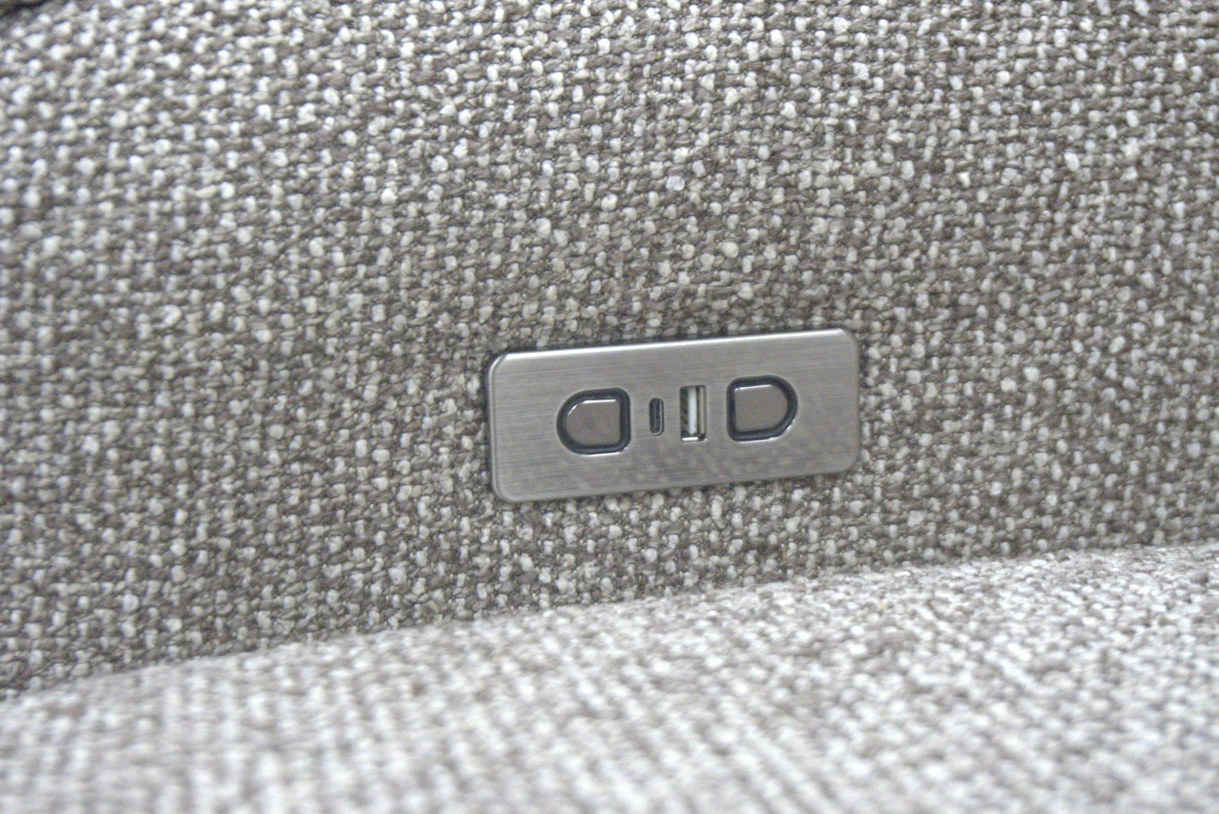 PHO00031 - Copy.jpg