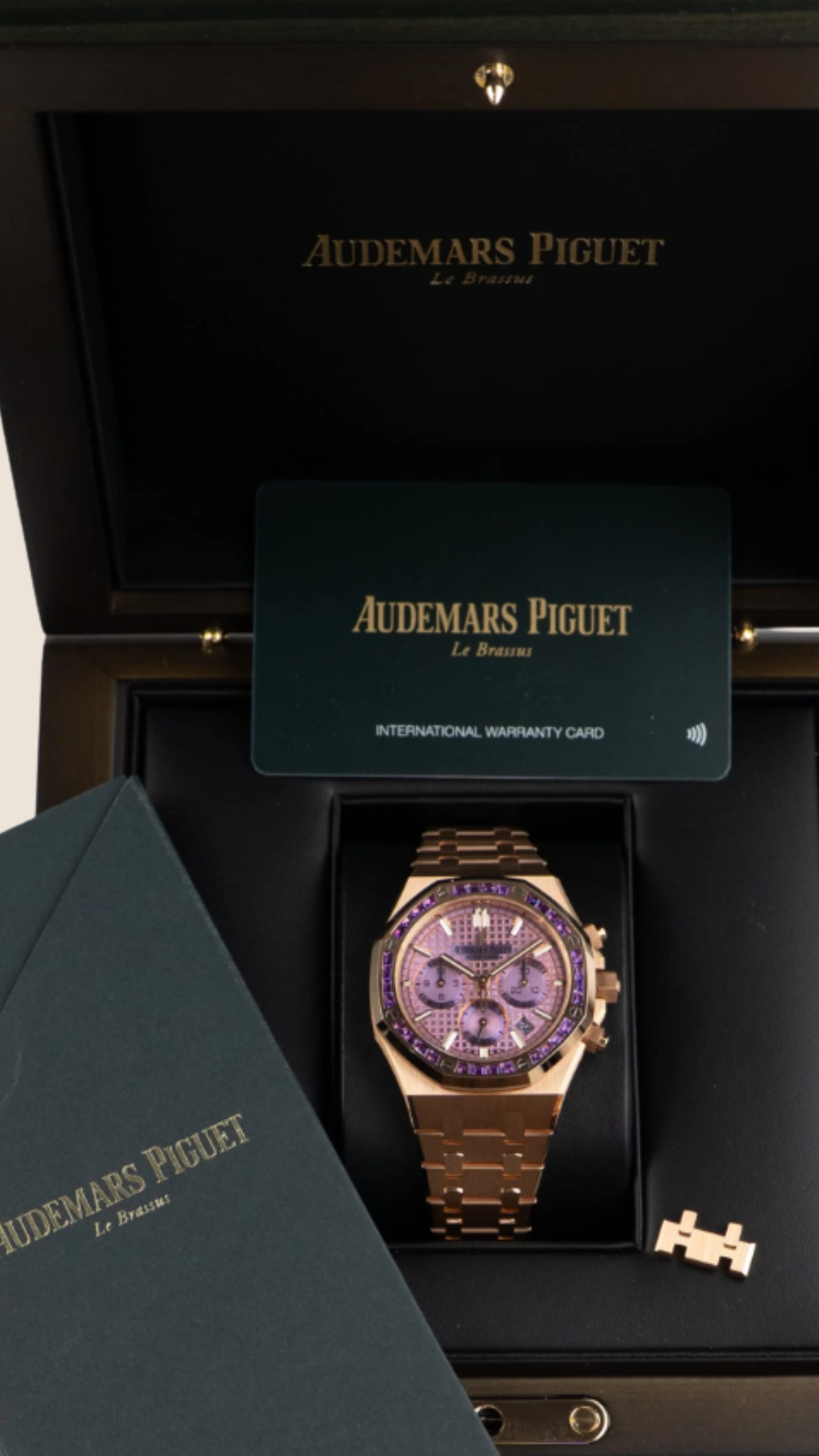 Audemars Piguet x Swatch Royal Oak Red 42mm (32).png