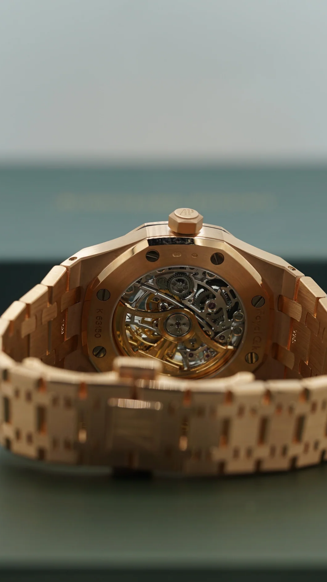 Audemars Piguet x Swatch Royal Oak Red 42mm (7).png