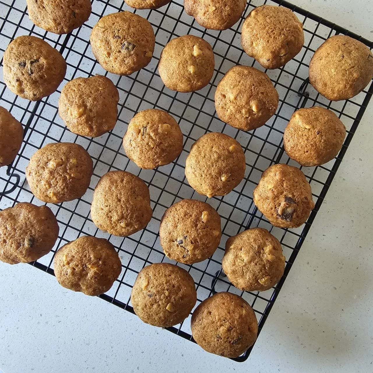 Banana Chocolate Chip Cookies