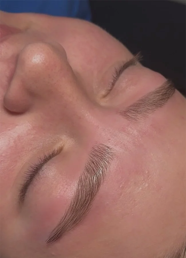 Brow shape and tint in Sahuarita, AZ.