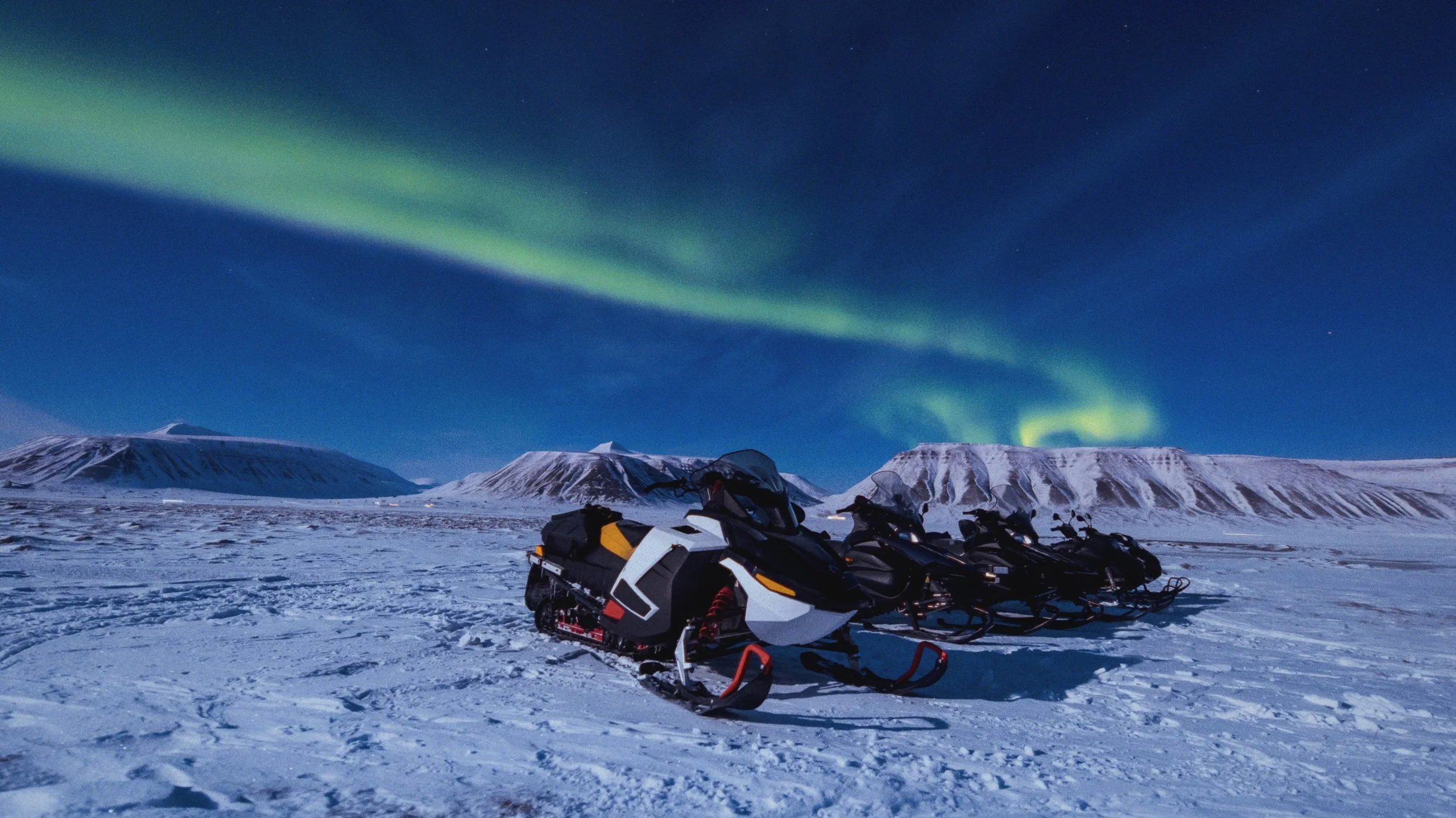 This winter most incredible travel experiences to have