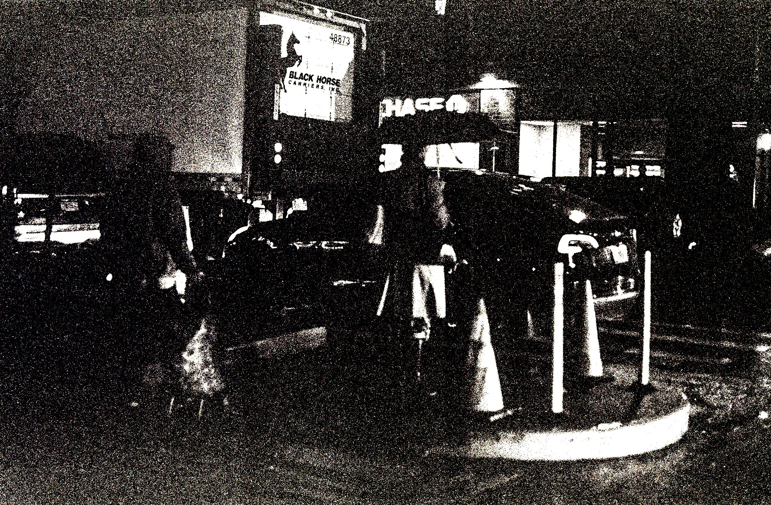image_scan_batch03-115 Umbrella Lady.jpg