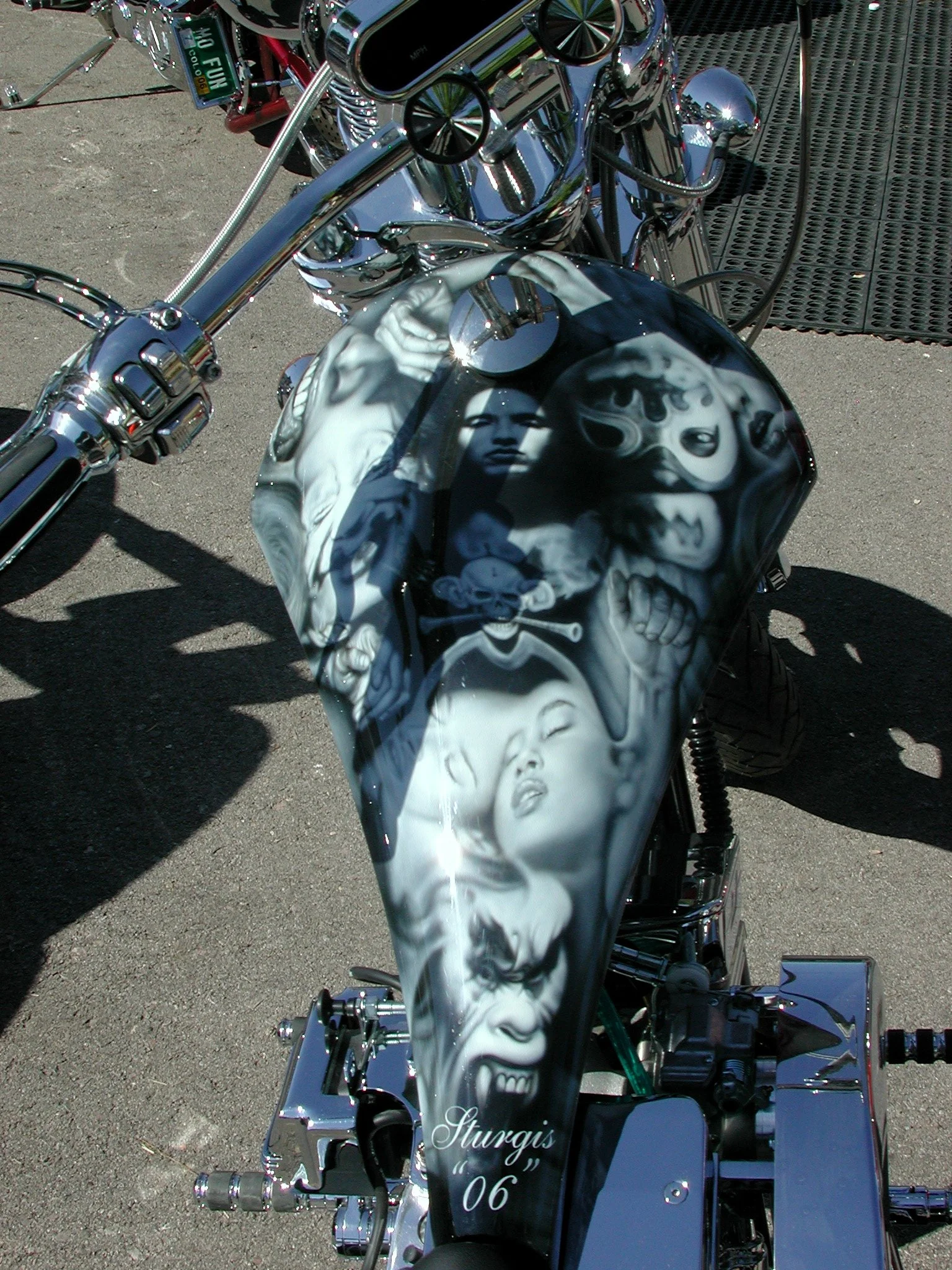 B.faces9723.JPG