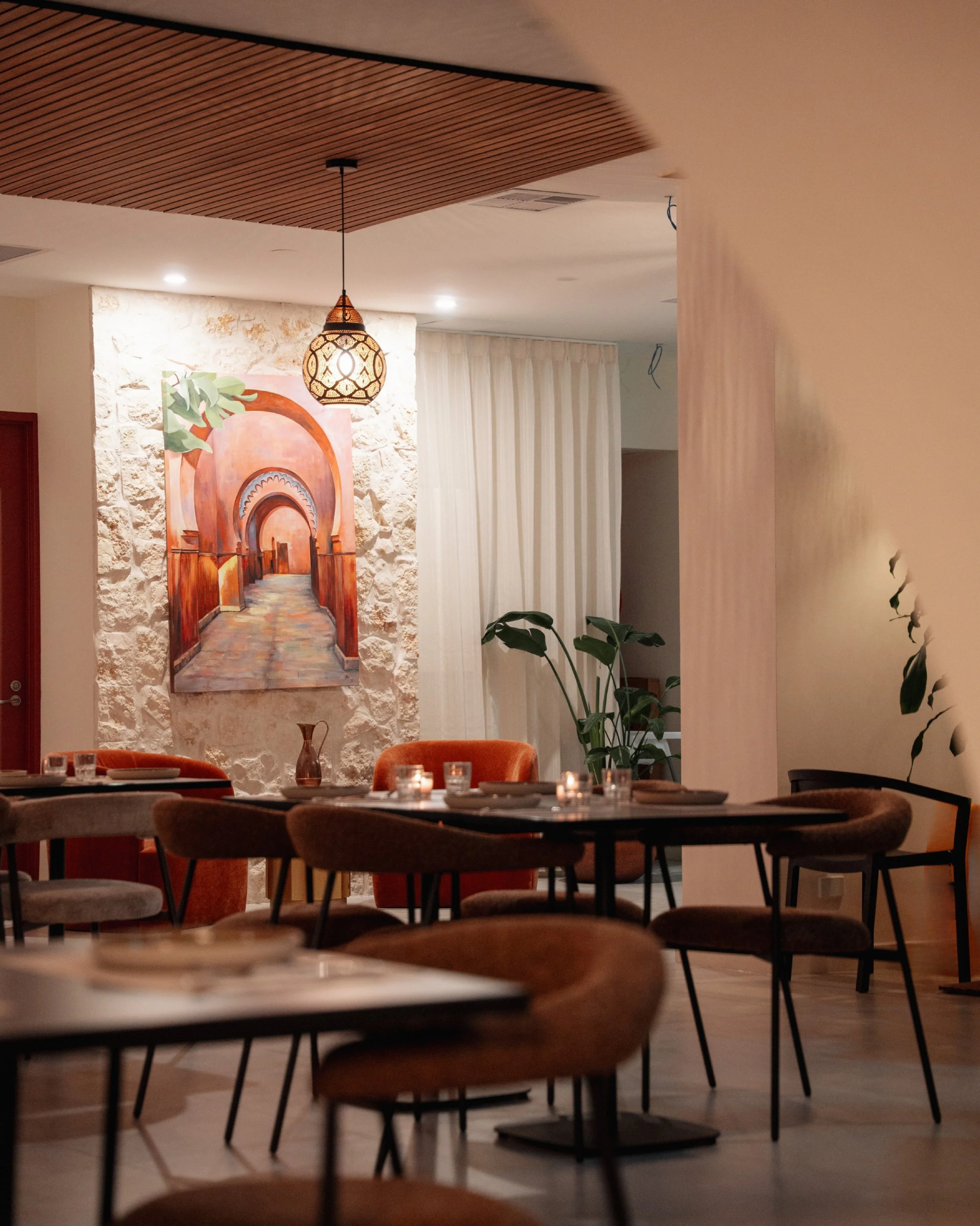 Bookings &mdash; Now &mdash; Open

The time has come and our doors are open, not officially but enough to let you in on our secret. Book a reservation via the link in bio and experience RUH before it opens to the general public!

#westlakes #restaura
