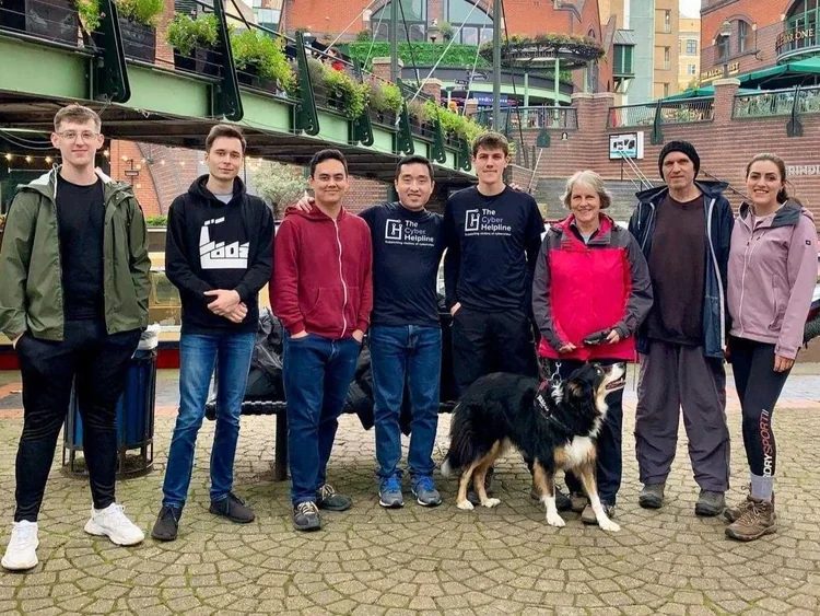 LSEG London walk participants