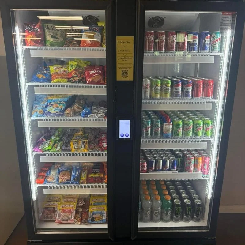 Vending machine with snacks on the left and beverages on the right.
