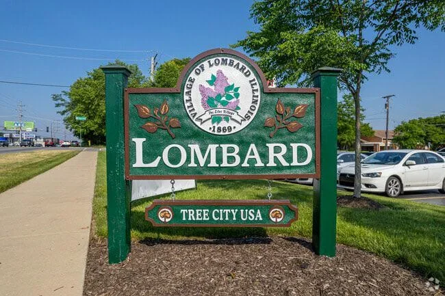 Lombard, Illinois village sign