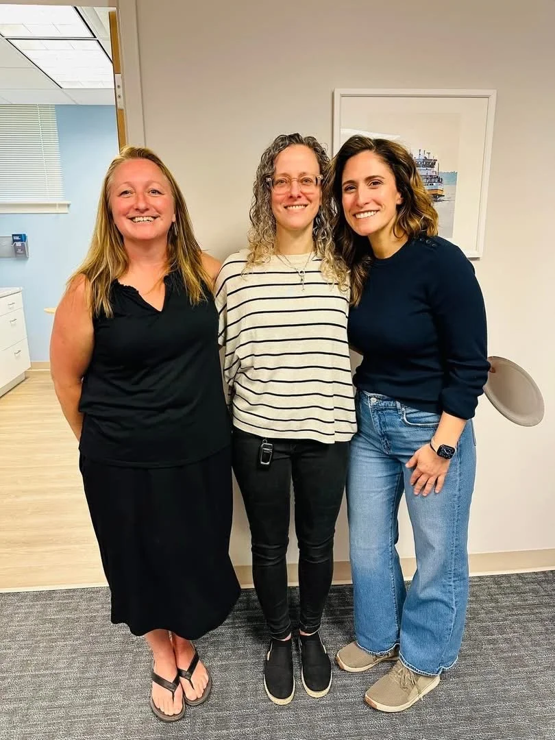photo of Amanda, Joanna, Lisa.JPG