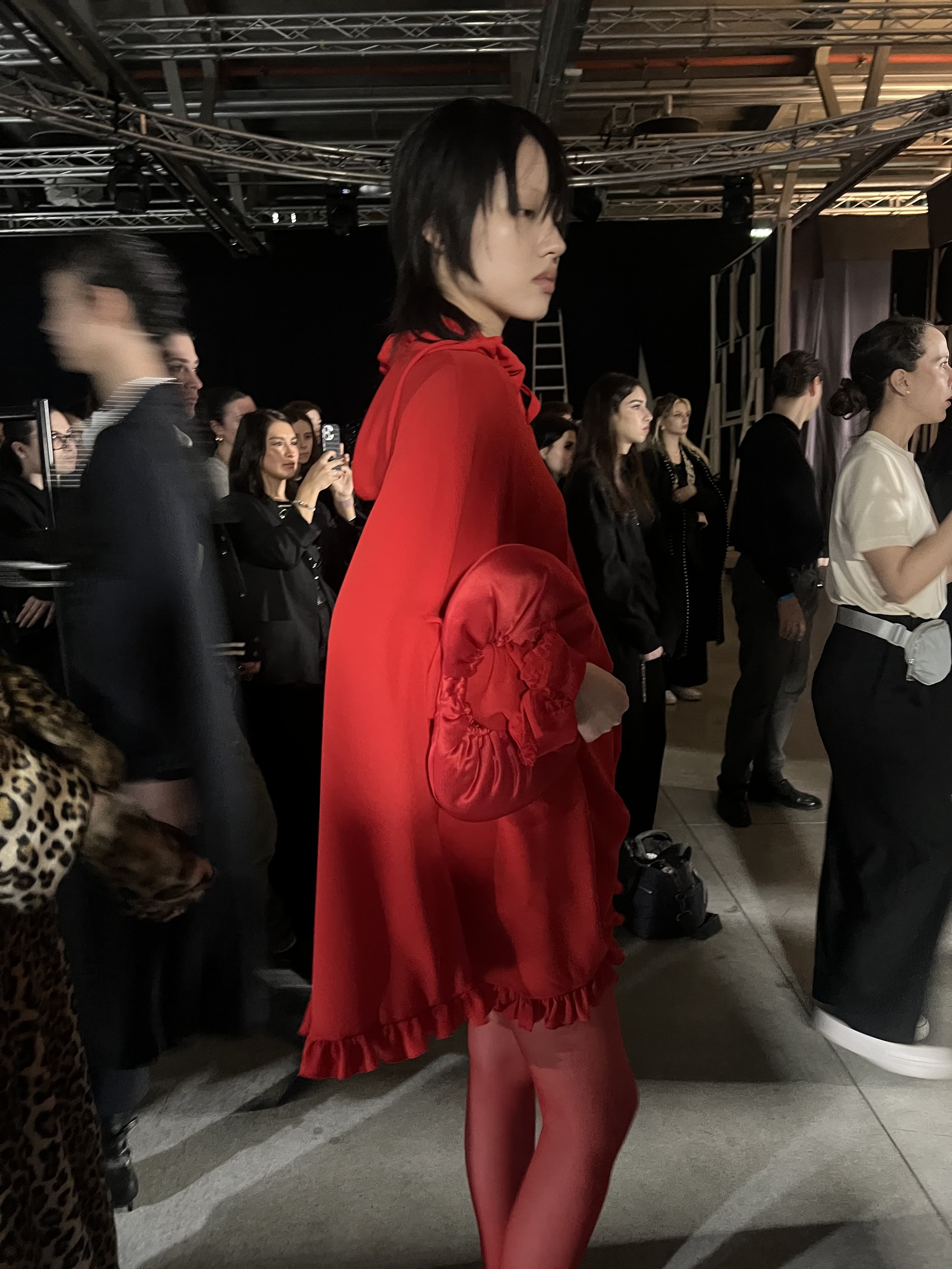 FW25/26 MFW Backstage team_Vivetta
