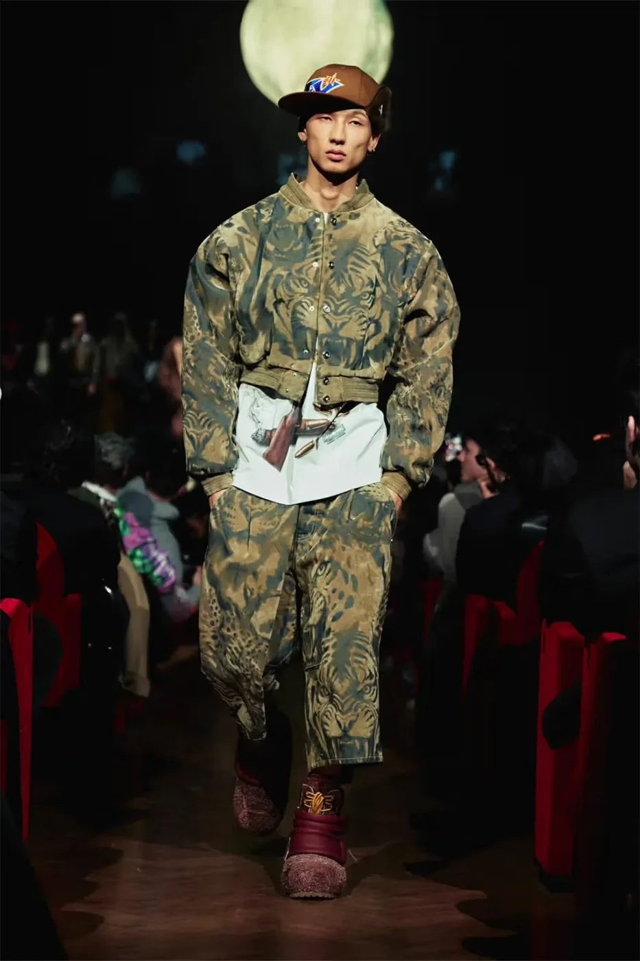 https---hypebeast.com-image-2026-01-21-pdf-fall-winter-menswear-collection-milan-fashion-week-runway-033.jpg