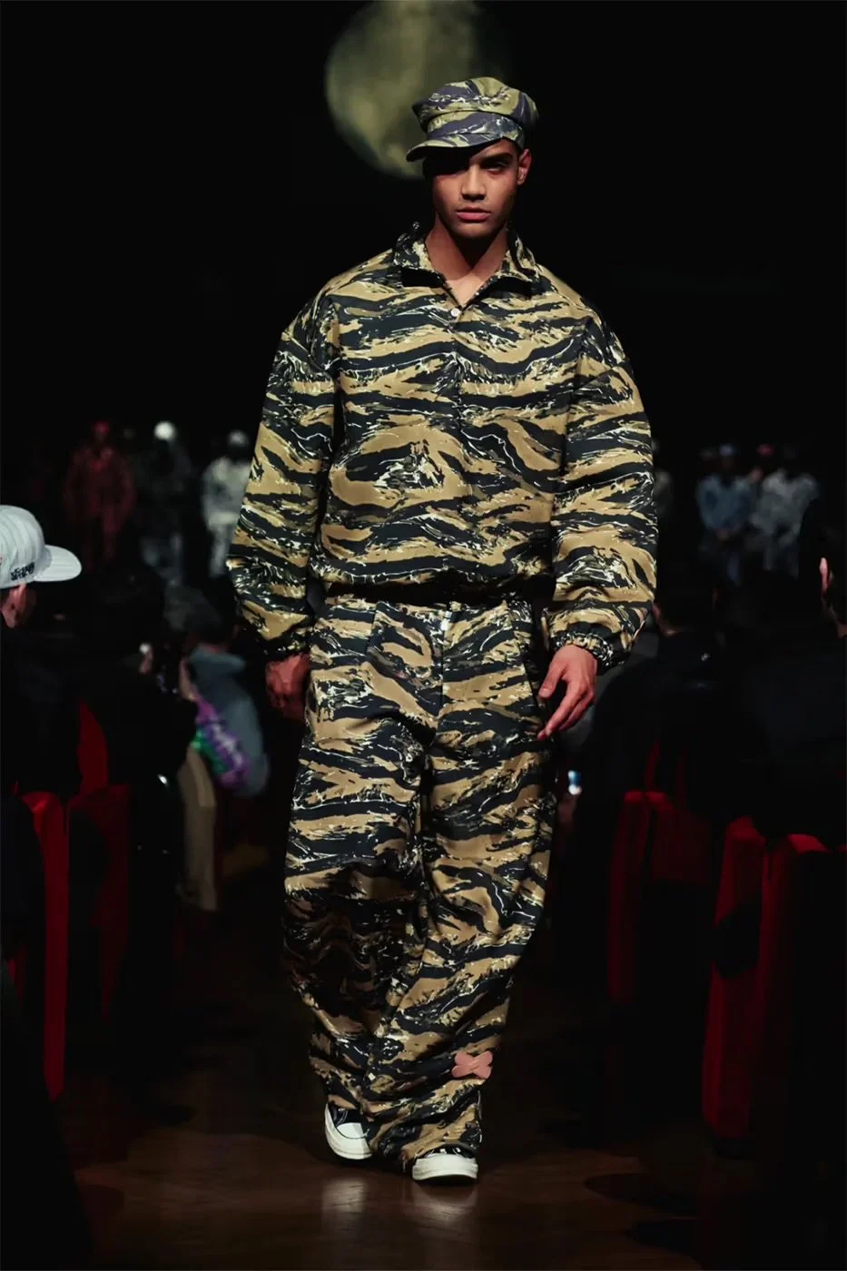 https---hypebeast.com-image-2026-01-21-pdf-fall-winter-menswear-collection-milan-fashion-week-runway-016.jpg