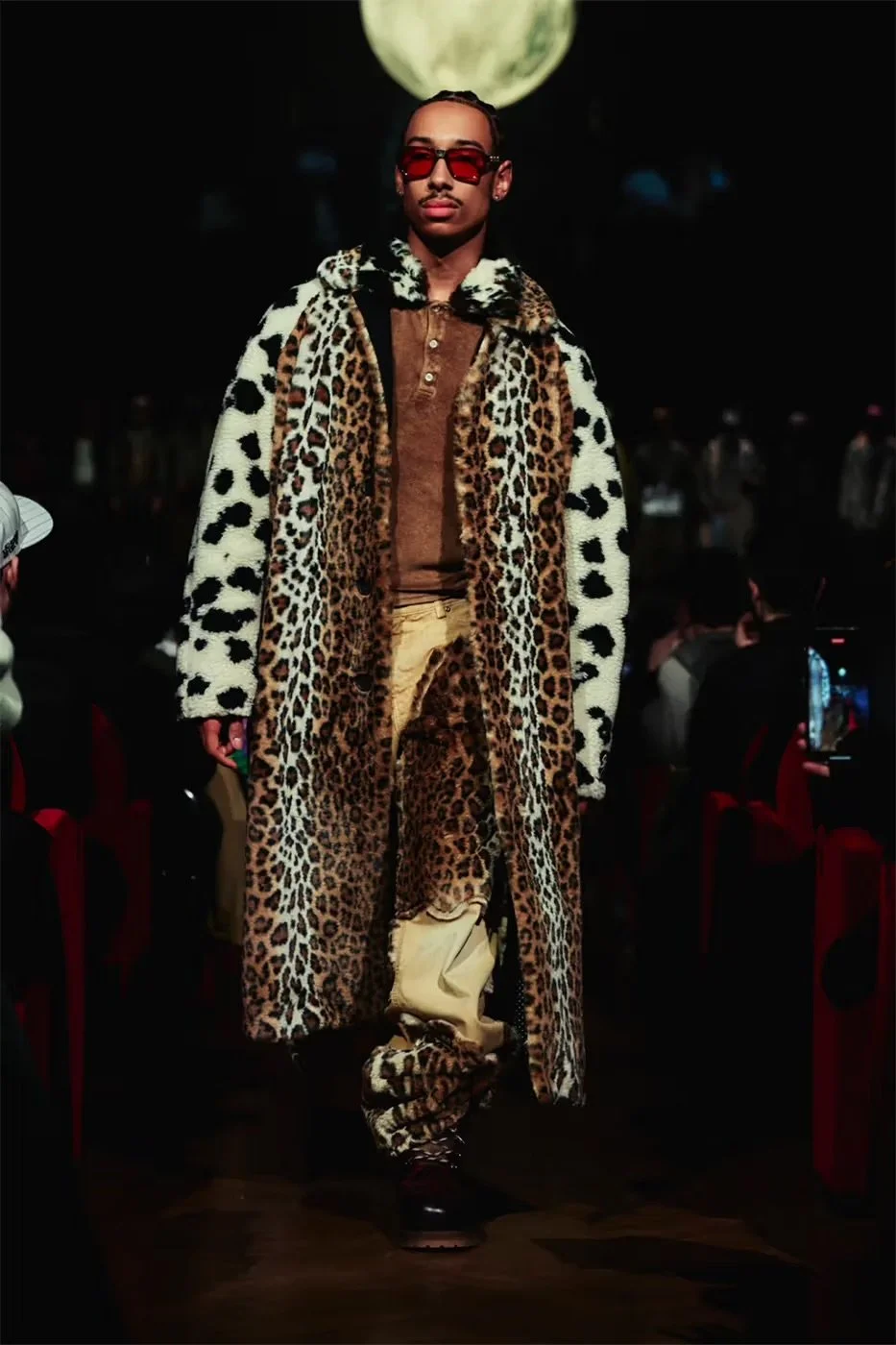 https---hypebeast.com-image-2026-01-21-pdf-fall-winter-menswear-collection-milan-fashion-week-runway-026.jpg