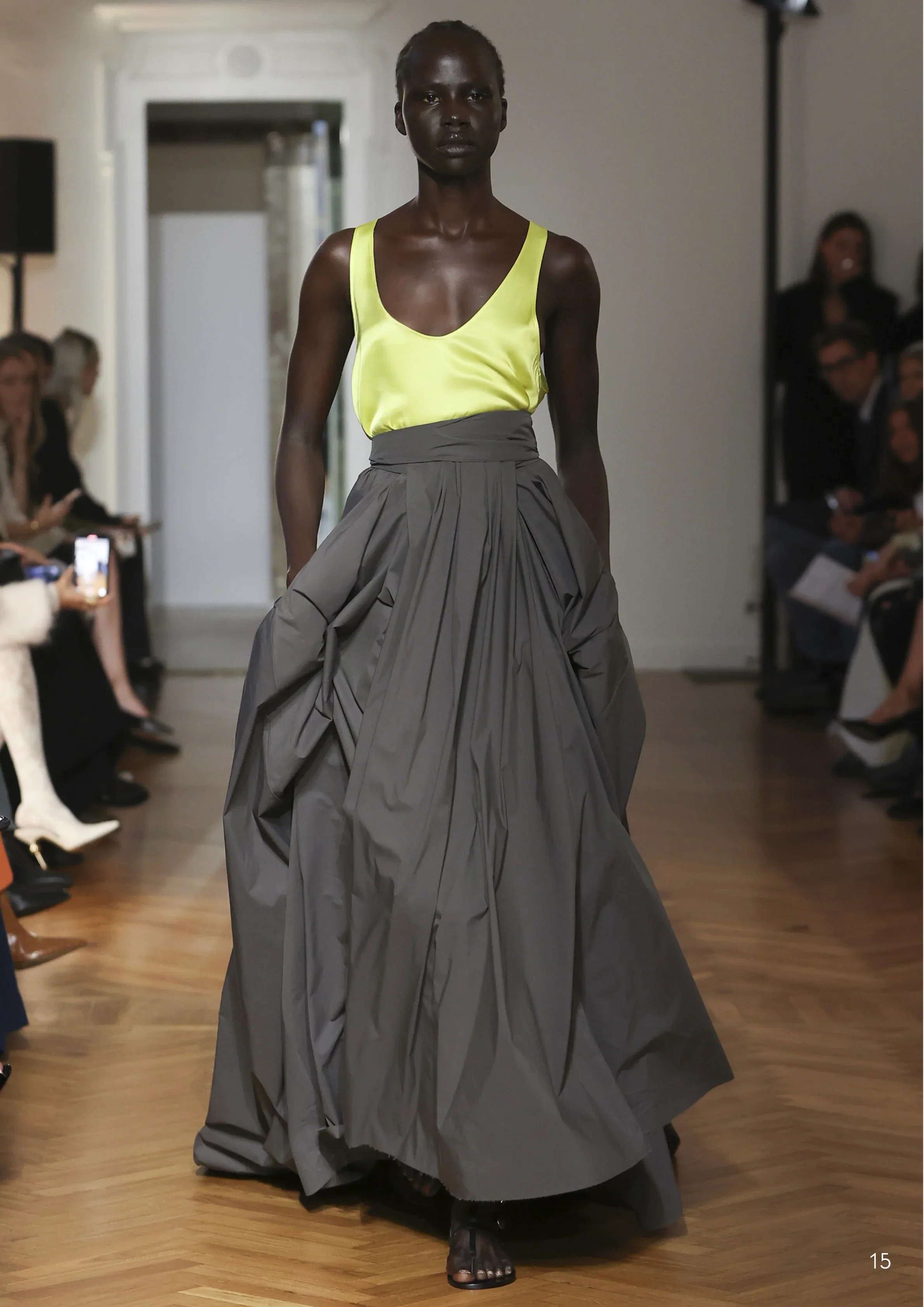 SASUPHI_SHOW_LOOKBOOK_SS26_FW_HI_RES_16.jpg.webp