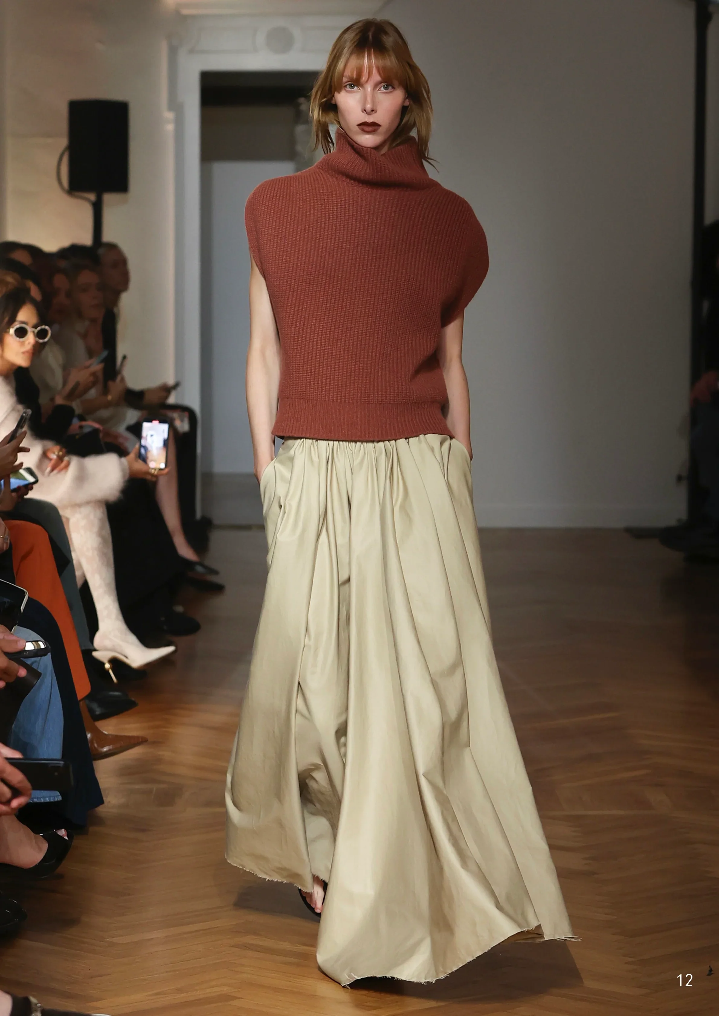SASUPHI_SHOW_LOOKBOOK_SS26_FW_HI_RES_13.jpg.webp