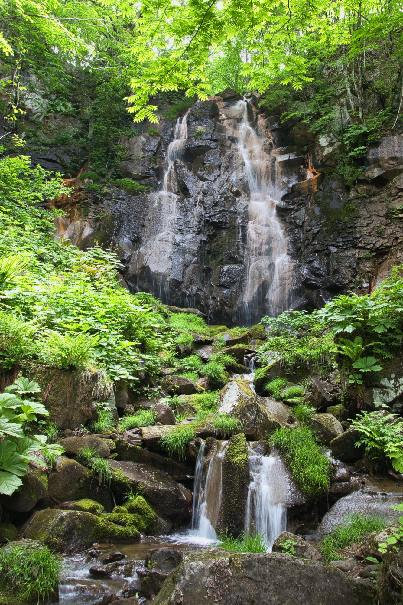 Fukushima  - Maboroshi-no-taki (waterfall)