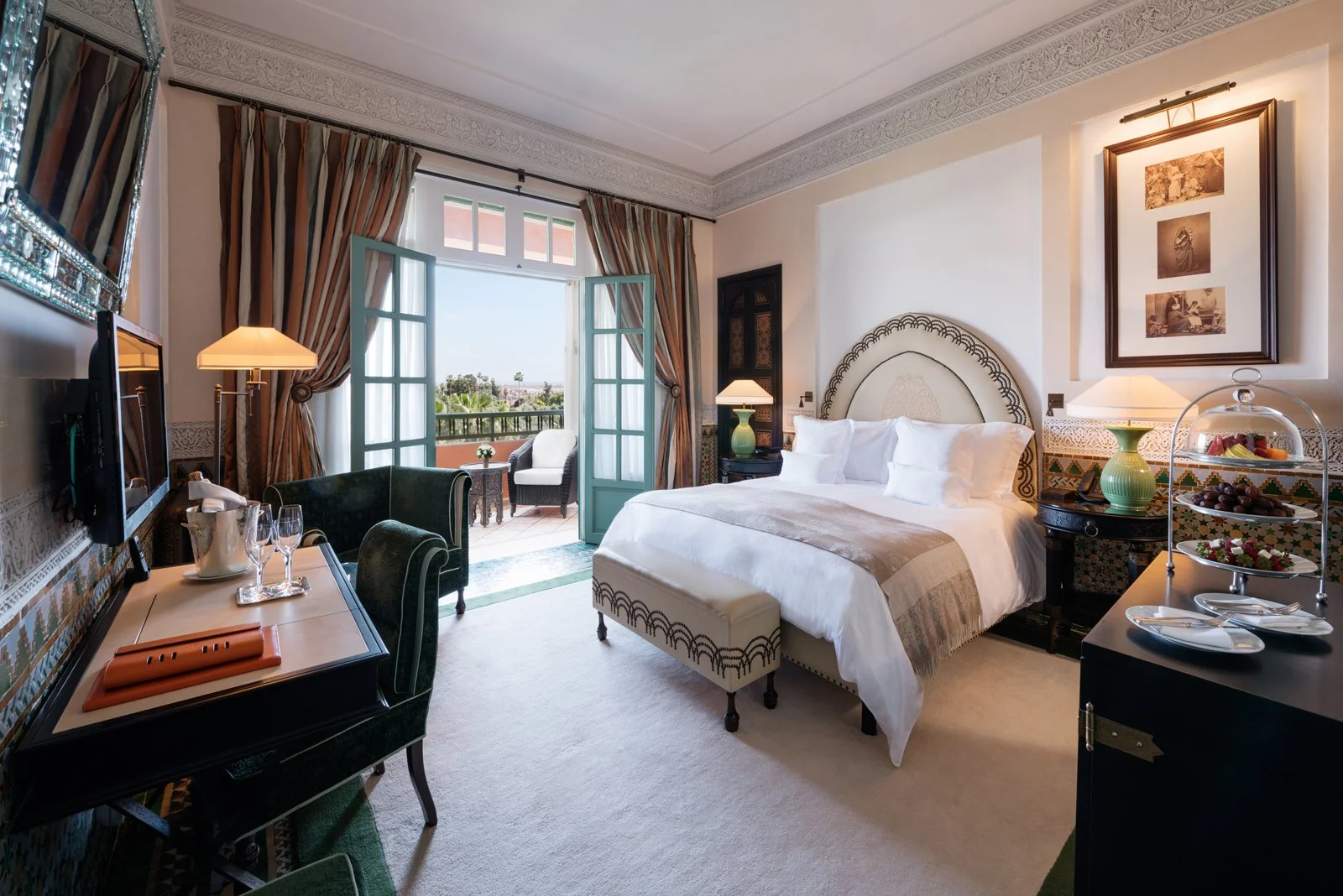La Mamounia royal suite bedroom, Marrakech - opulent five-star luxury accommodation on Morocco Vistas Southern Oasis tour