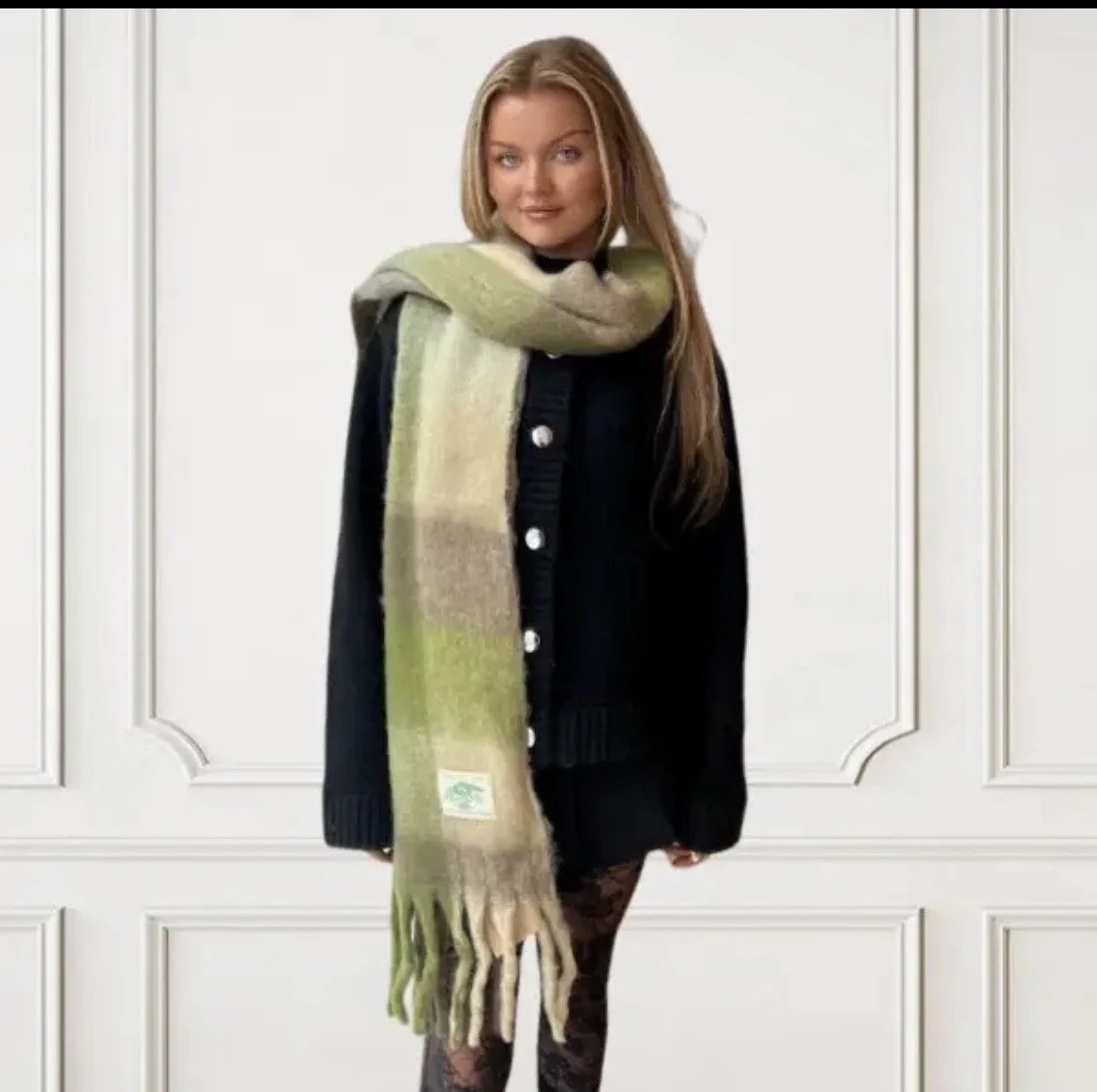 Luxurious Green Gradient Scarf