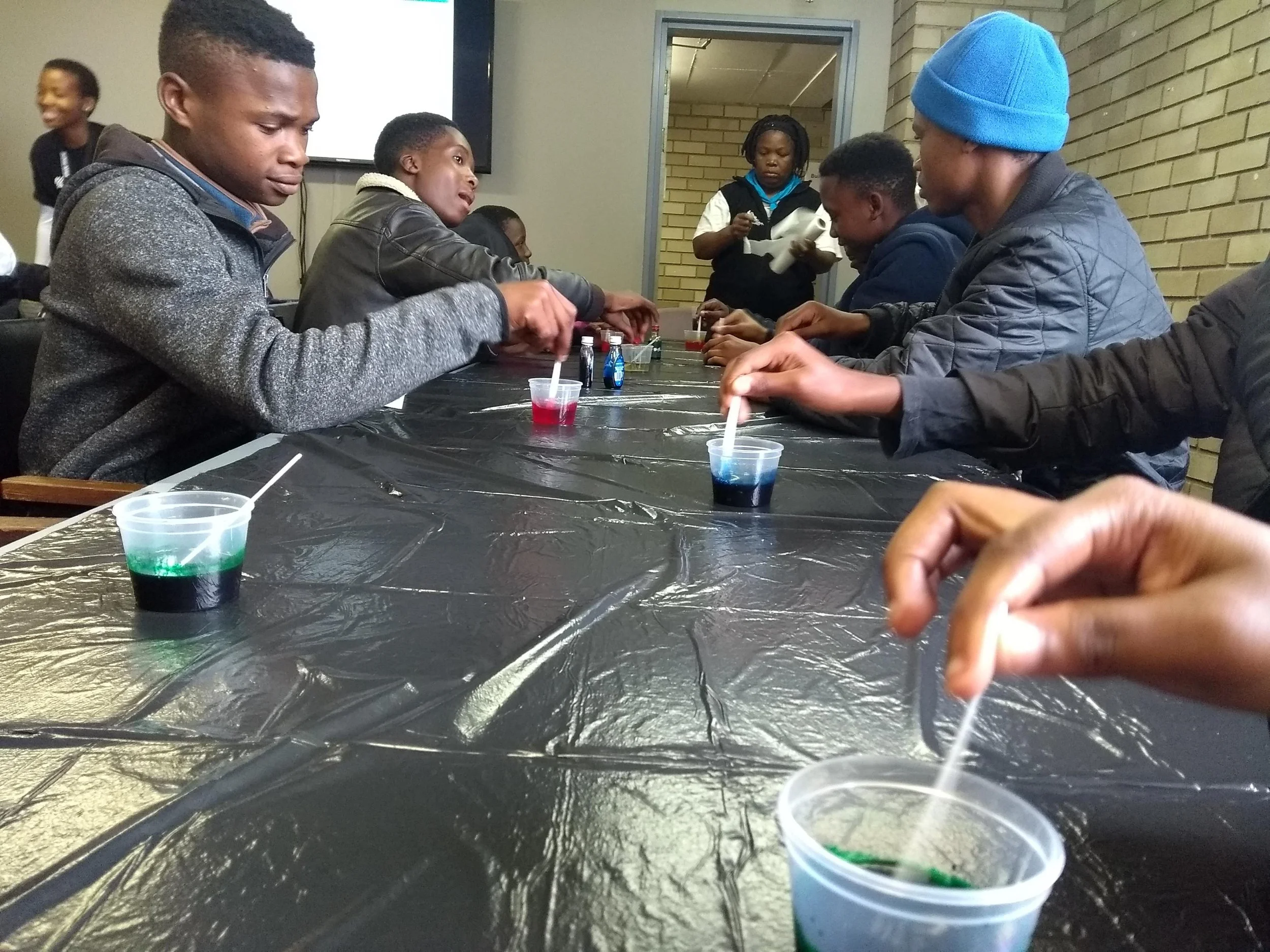 mixing-liquid-awarenet-scifest-2019.jpg