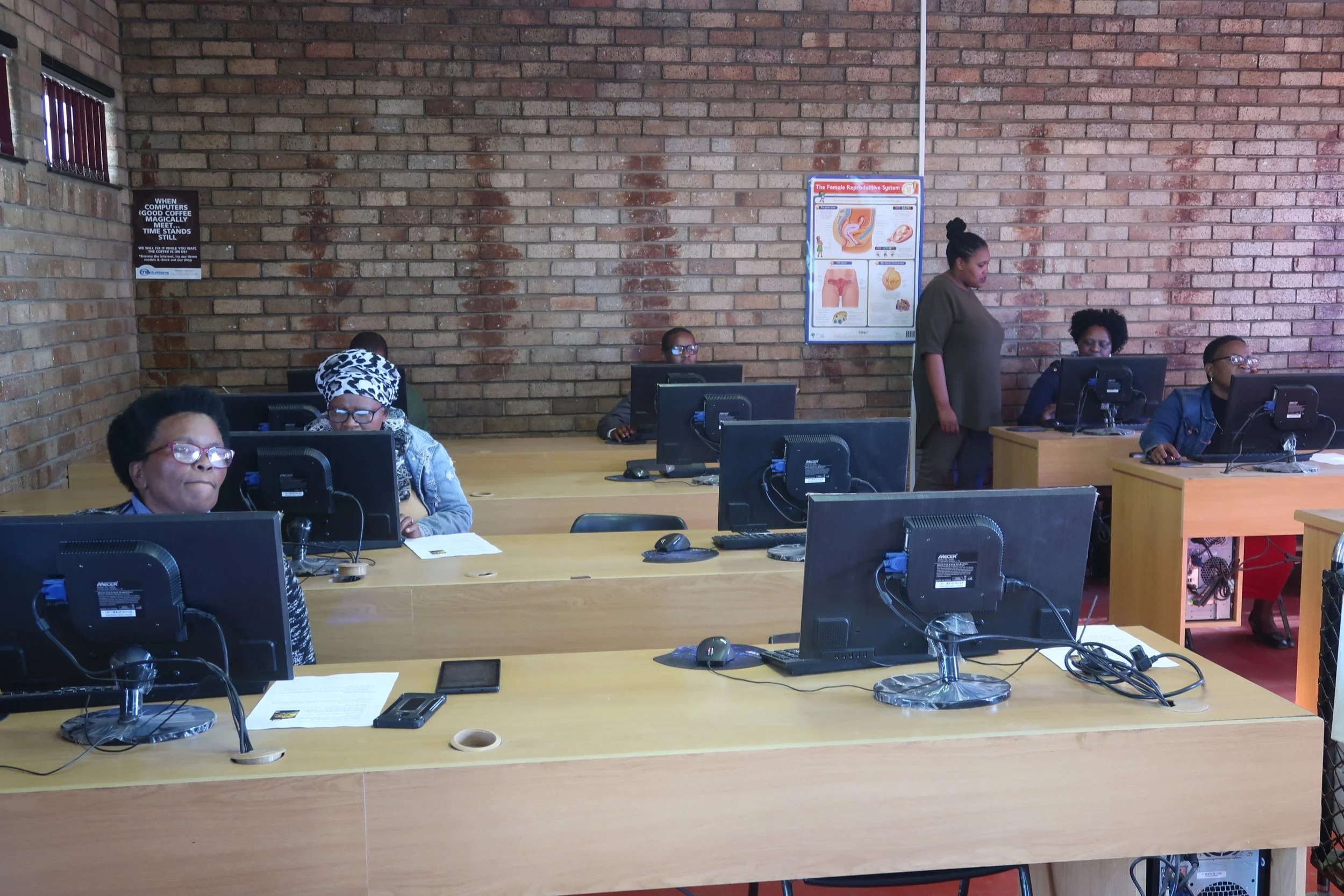 awarenet - A new project “School Cooperation Project”