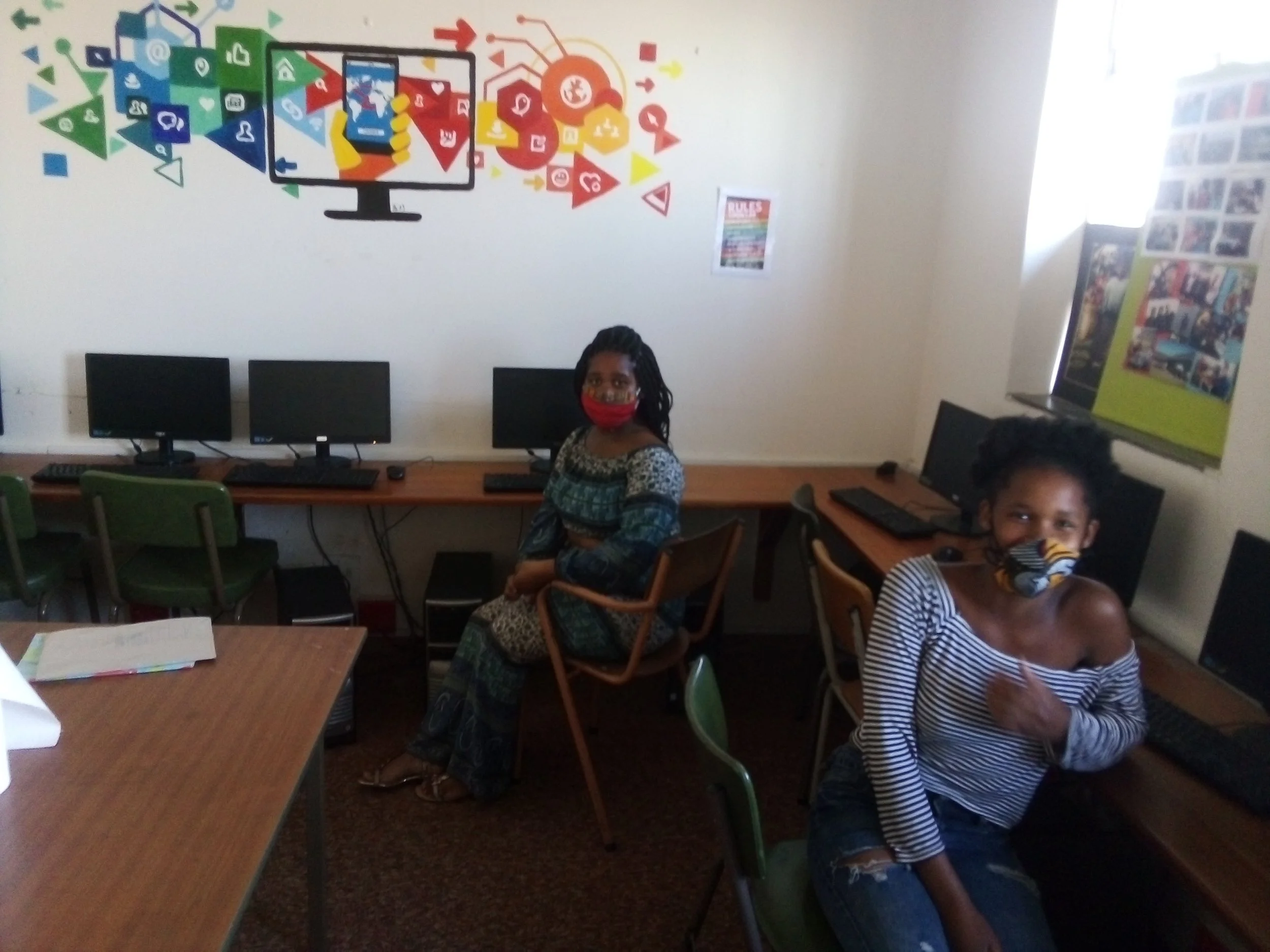 Living with the pandemic at awarenet