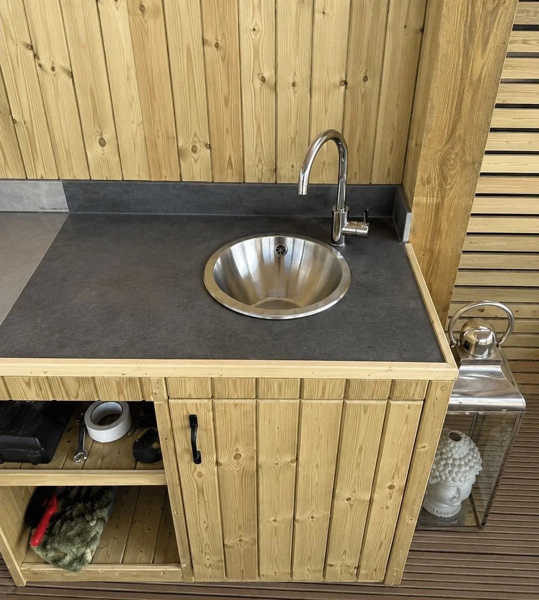 Plumbing & Renovation 