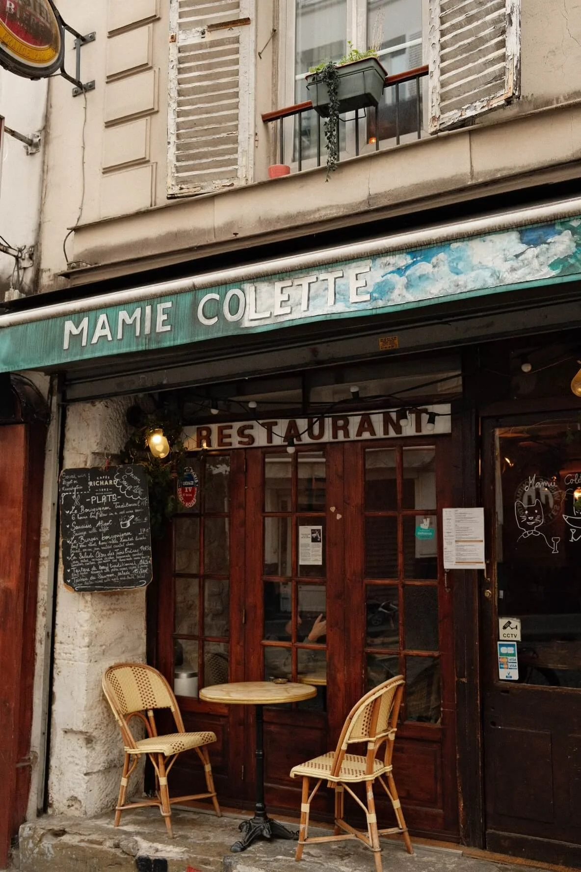 Mamie Colette Montmartre