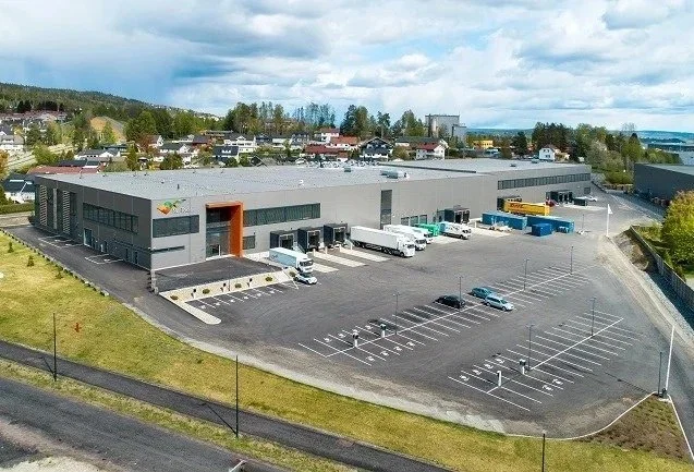 Grønt løft på Berger: Solceller og el-lastebiler i Nor Tekstil