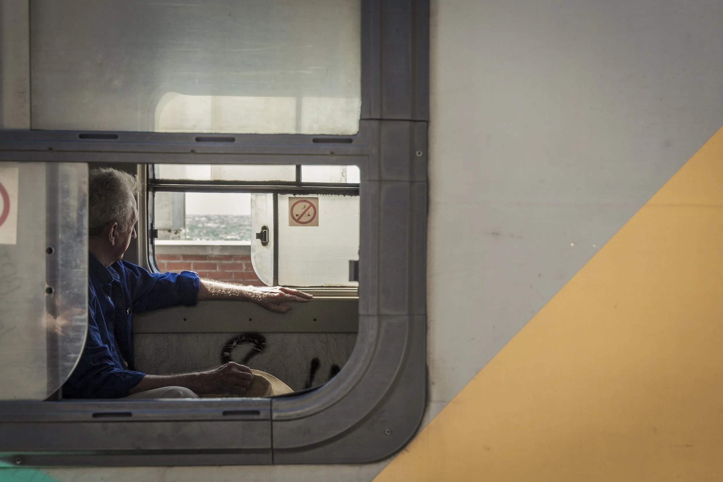 Captown Vieil homme train-1.jpg