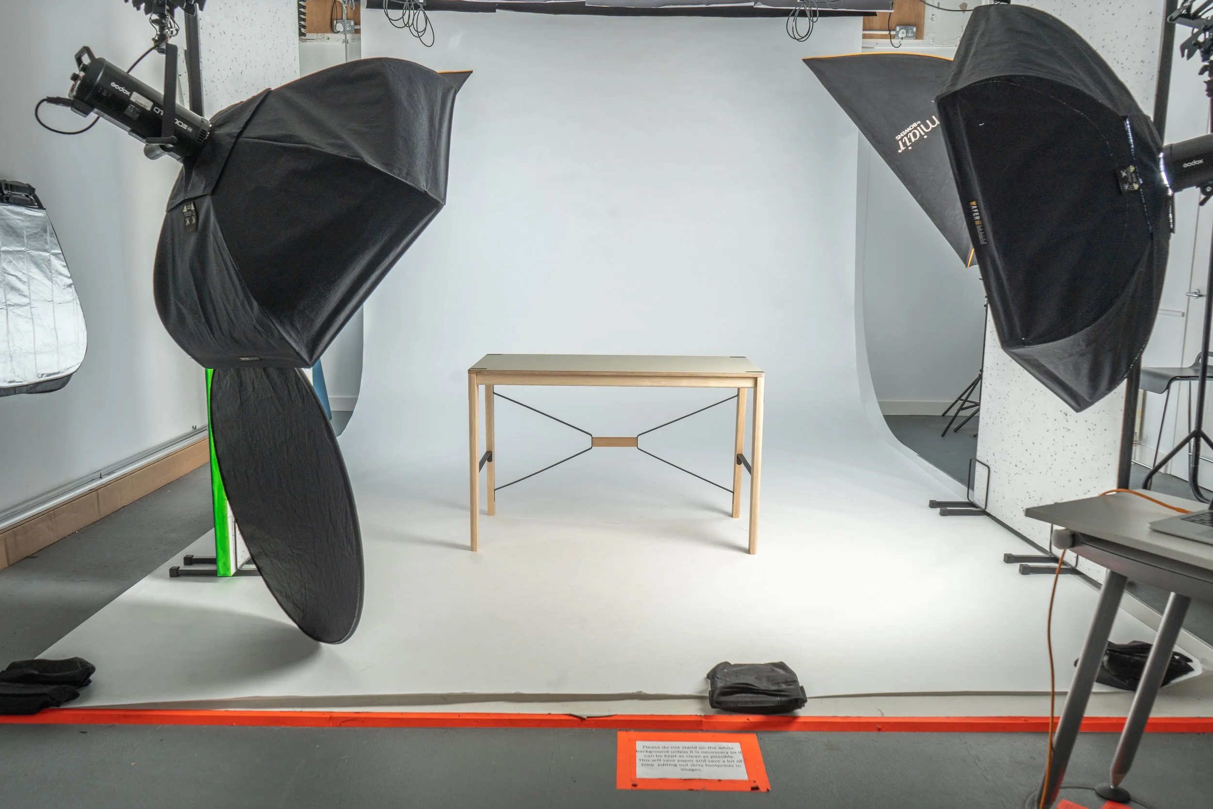 desk-197.jpg