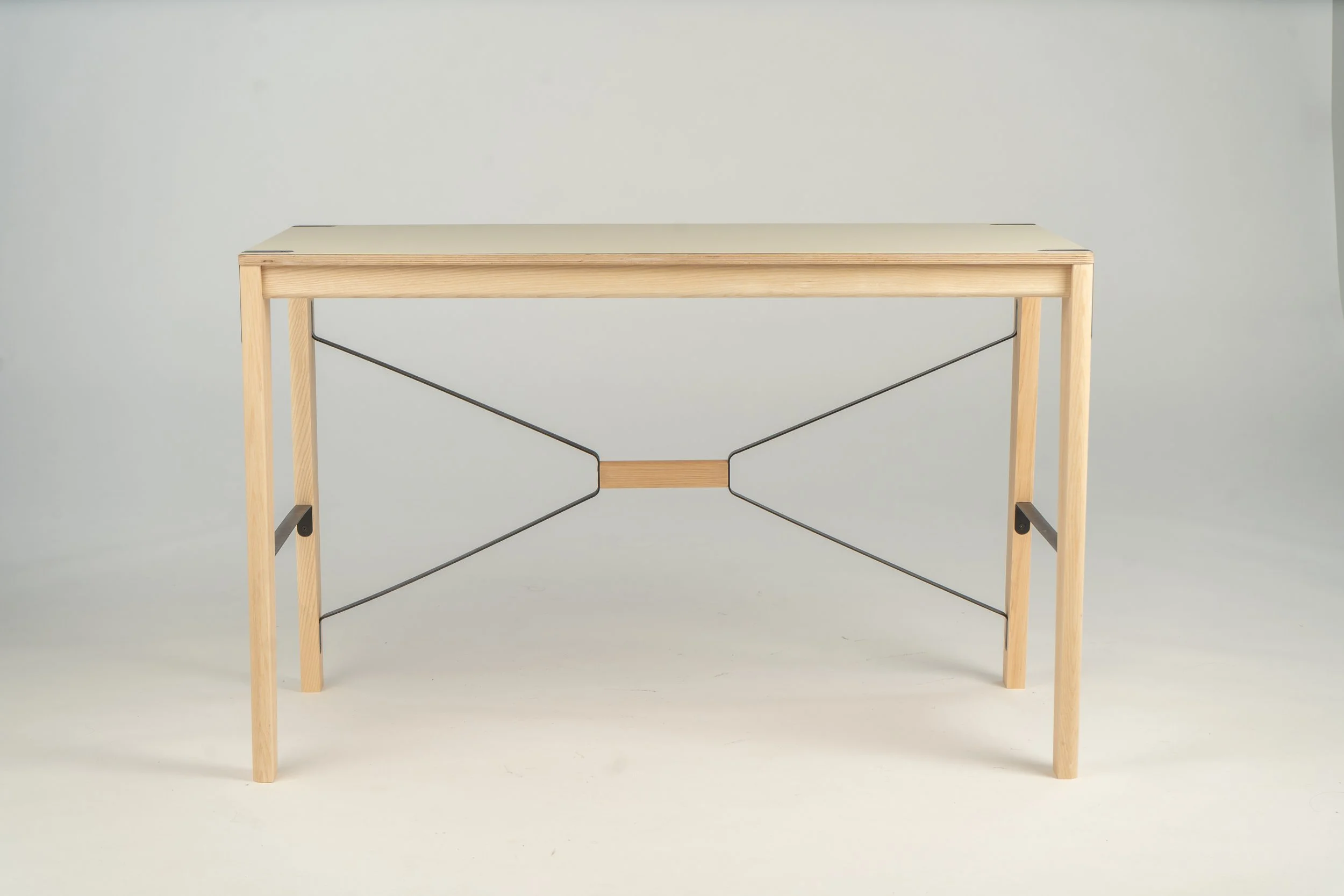 desk-117.jpg