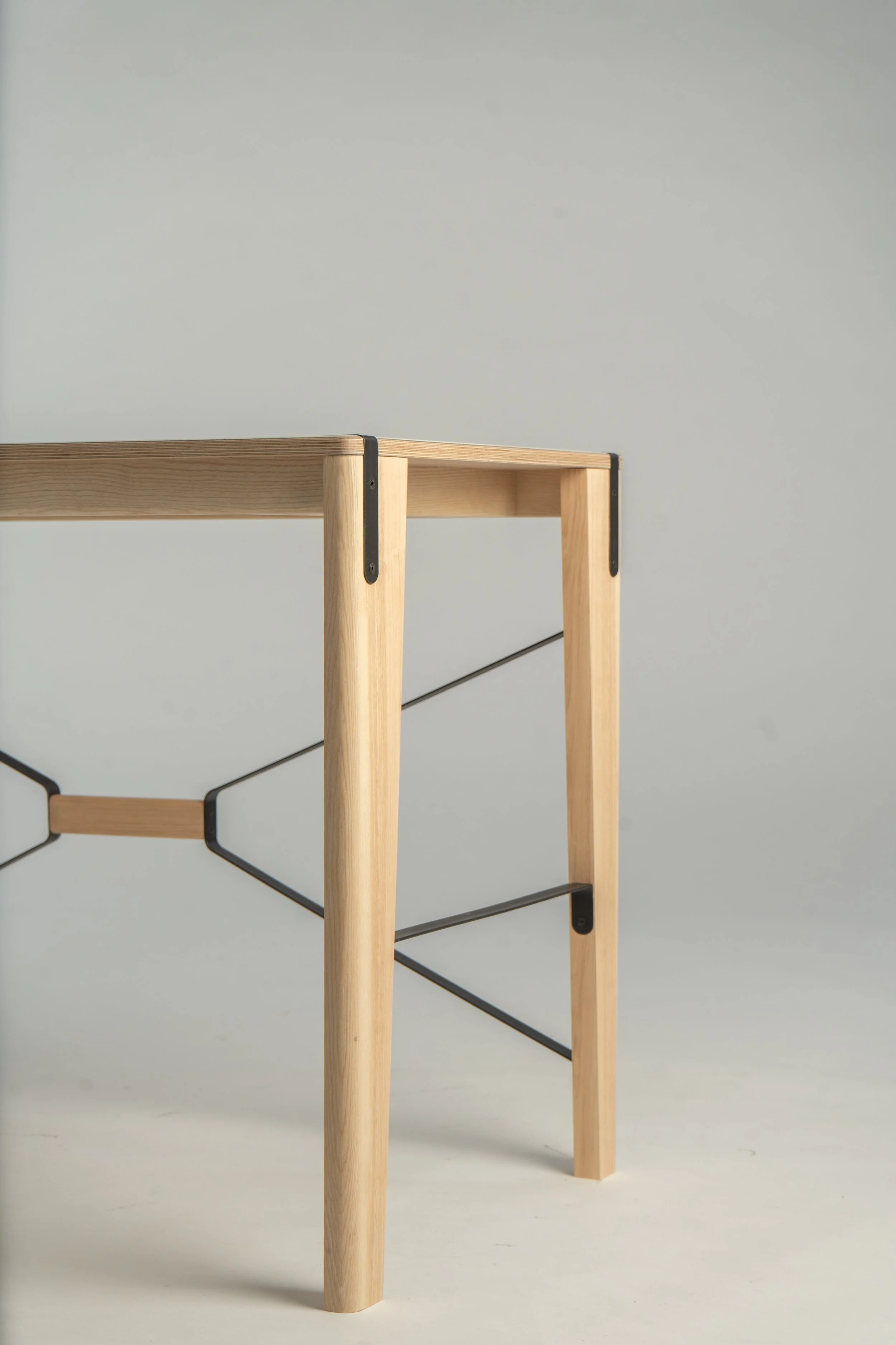 desk-133.jpg