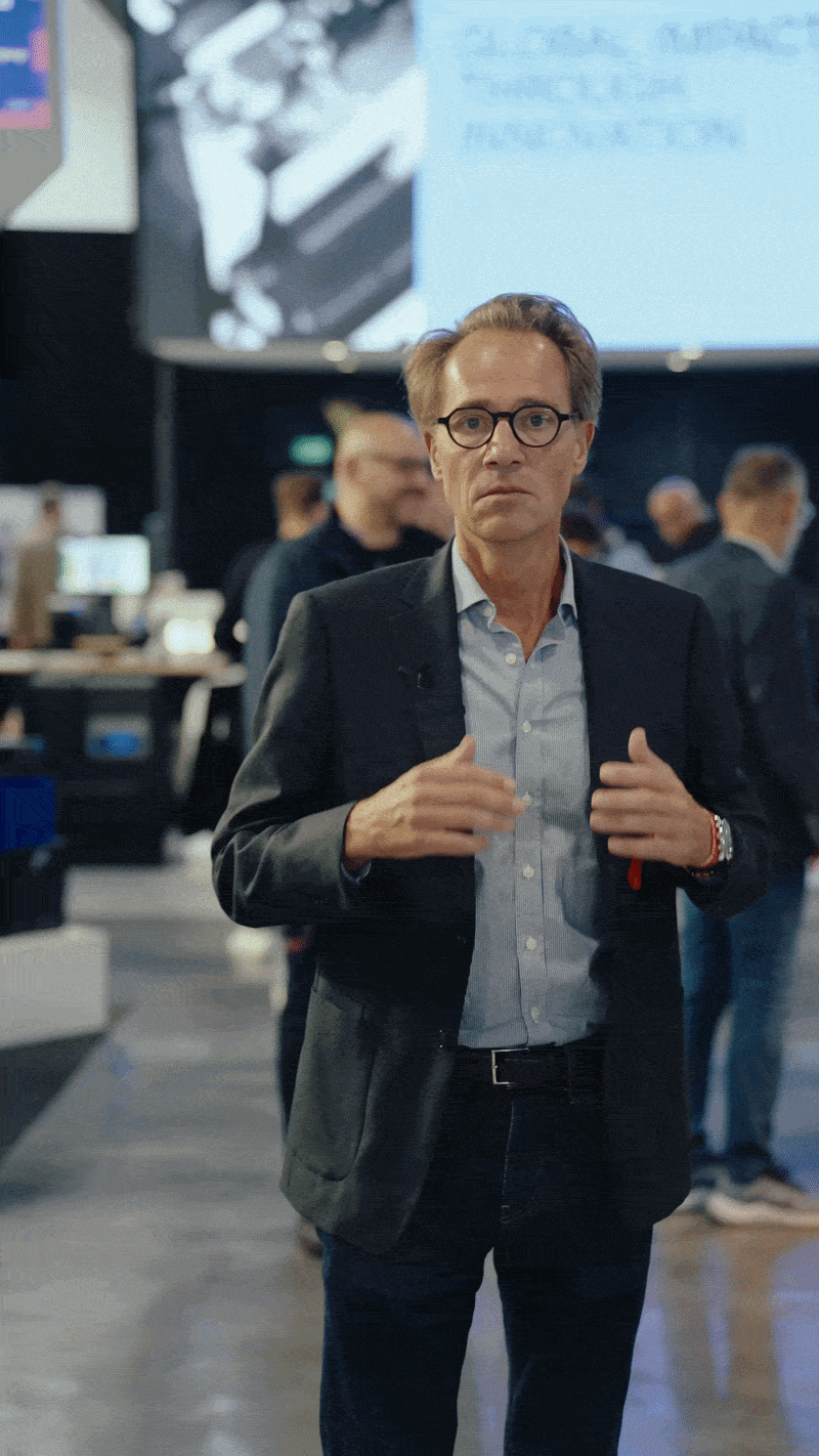 Brinks_4 (1).gif