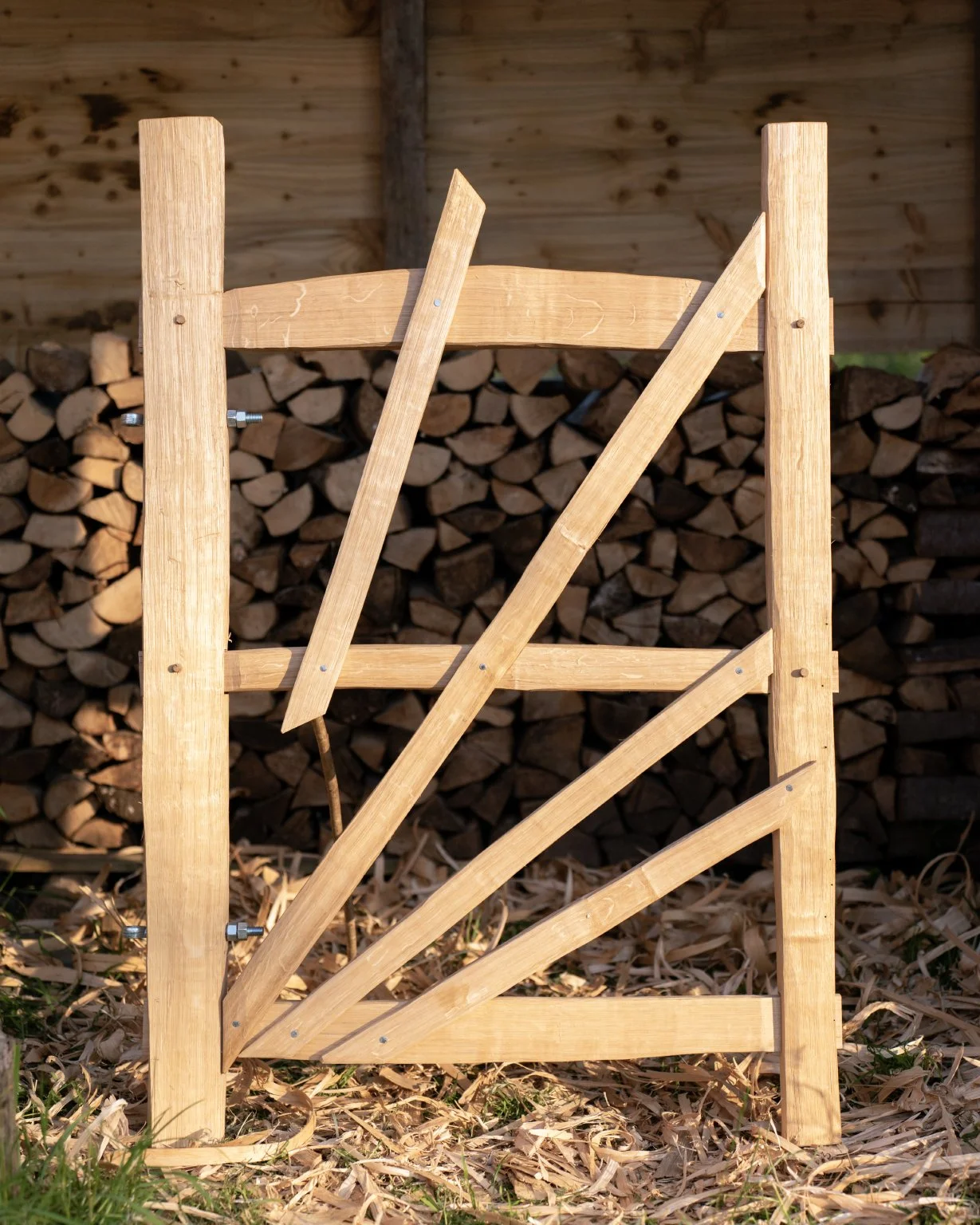 Cleft oak gate commission