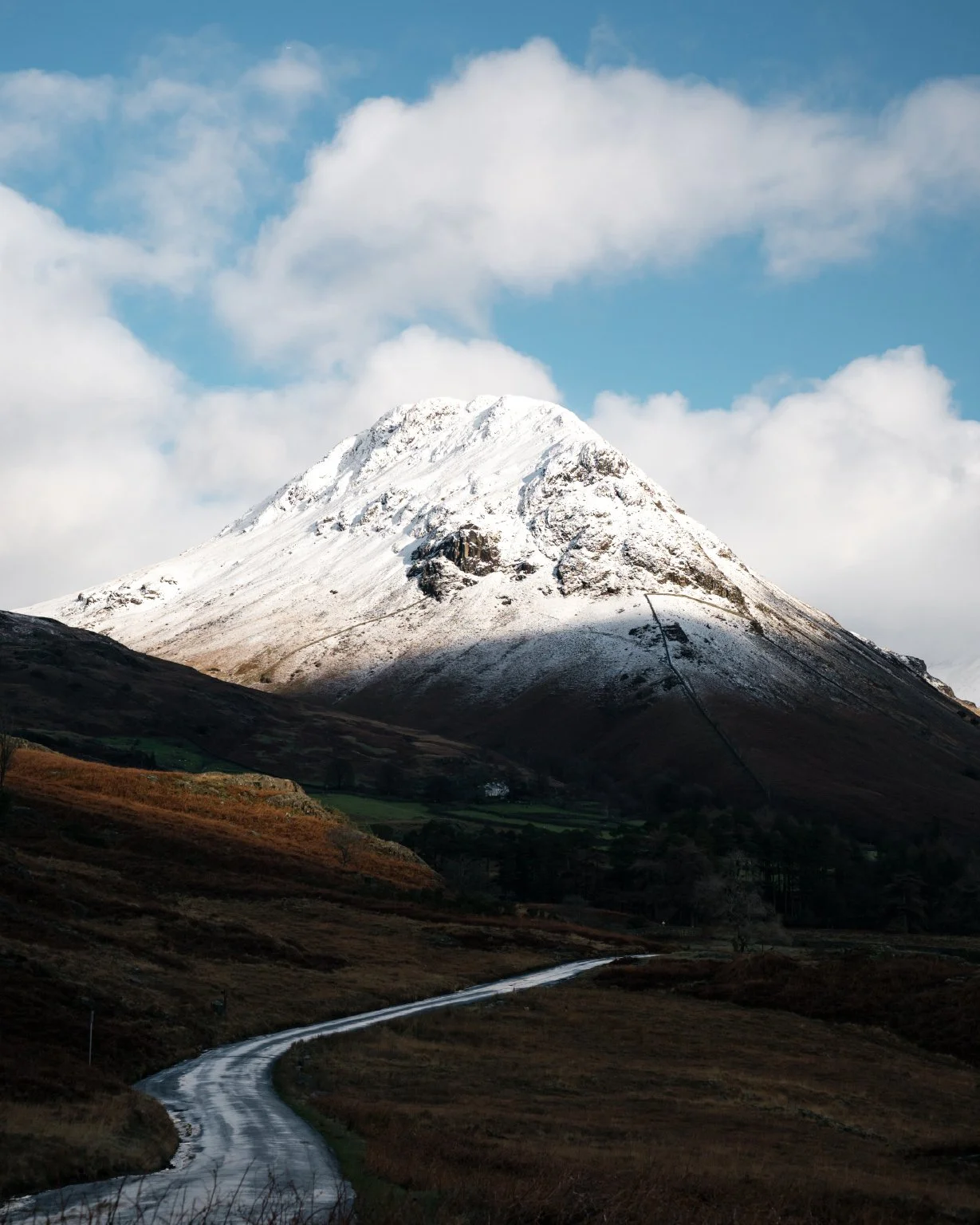 Yewbarrow_Snow_1.jpg