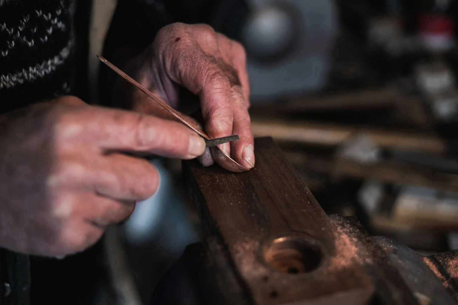 copper_spoon_making_lo1.jpg