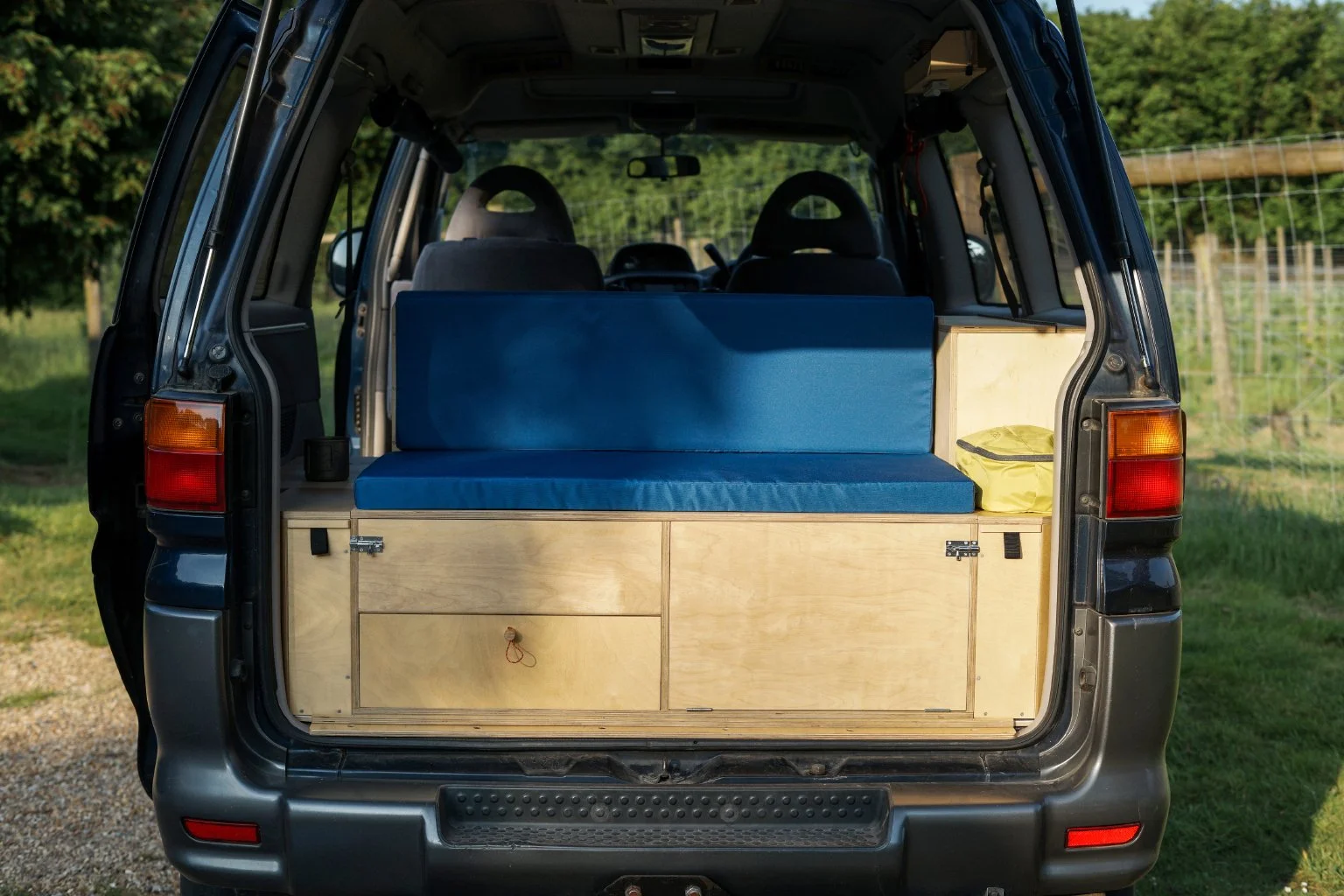  Camper unit rear 