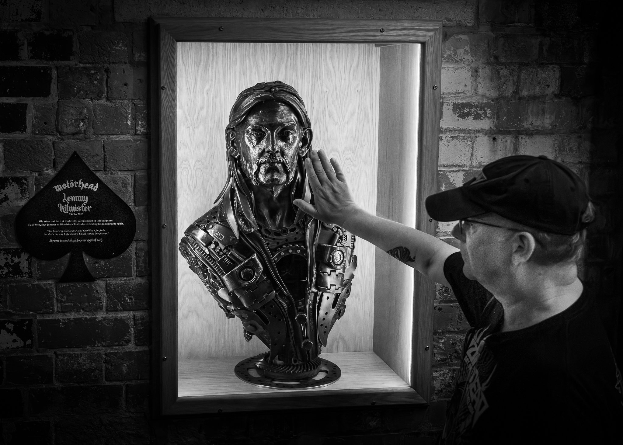 Lemmy-_DSC7932-Enhanced-NR-Socials.jpg