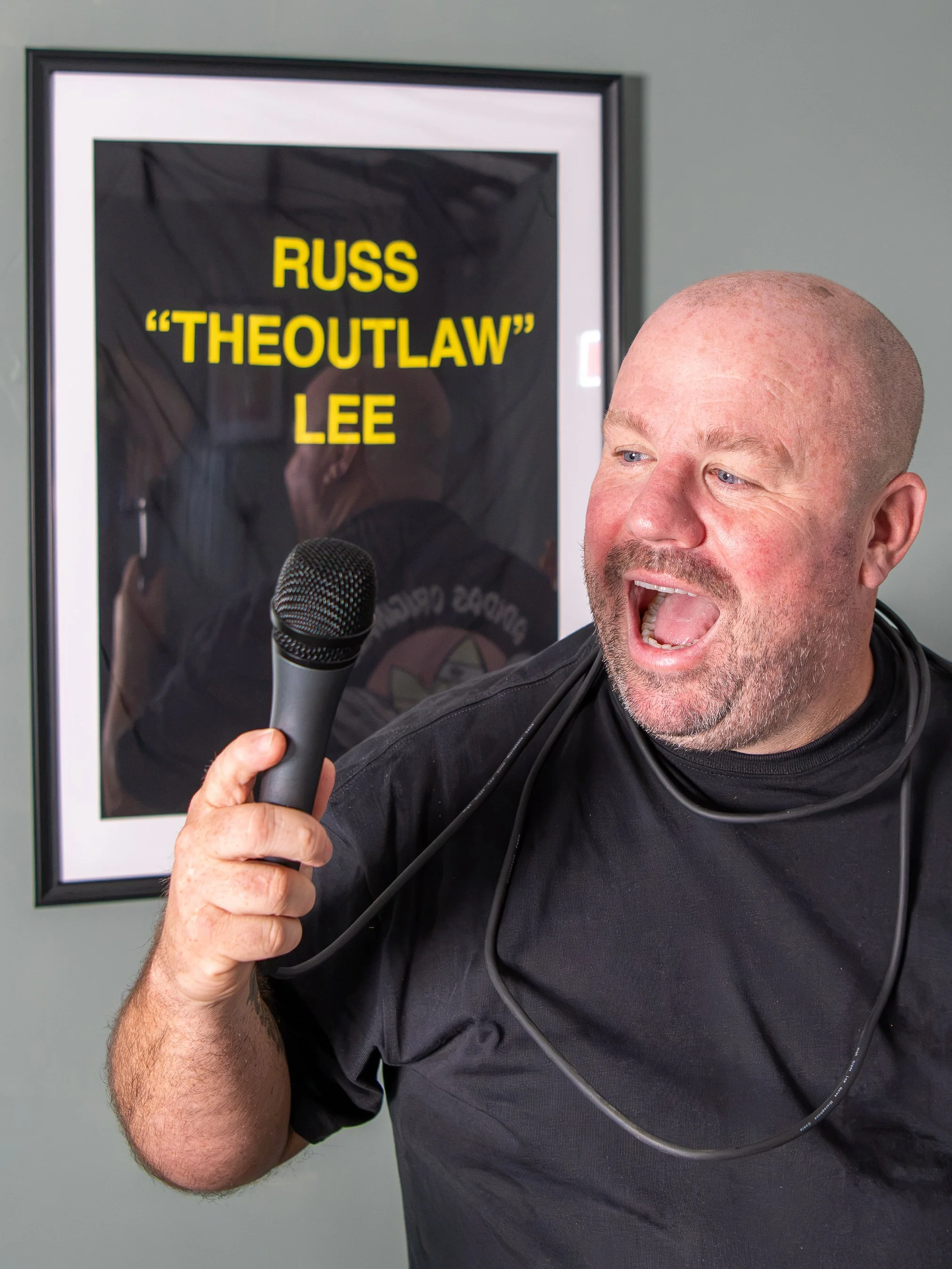 Russ Lee-DSC_4633-Socials.jpg