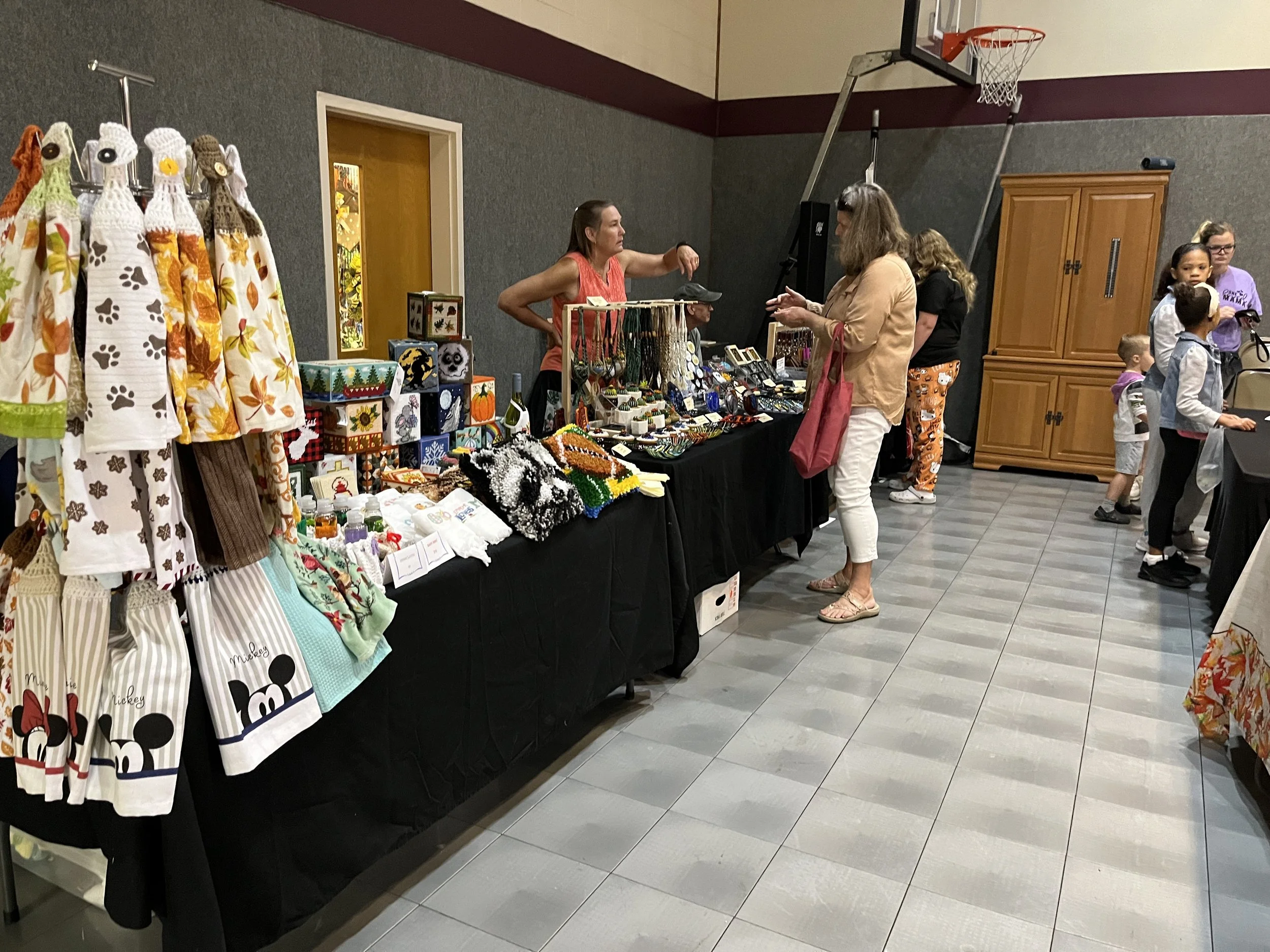 Jeffersonville Craft Market Shopper