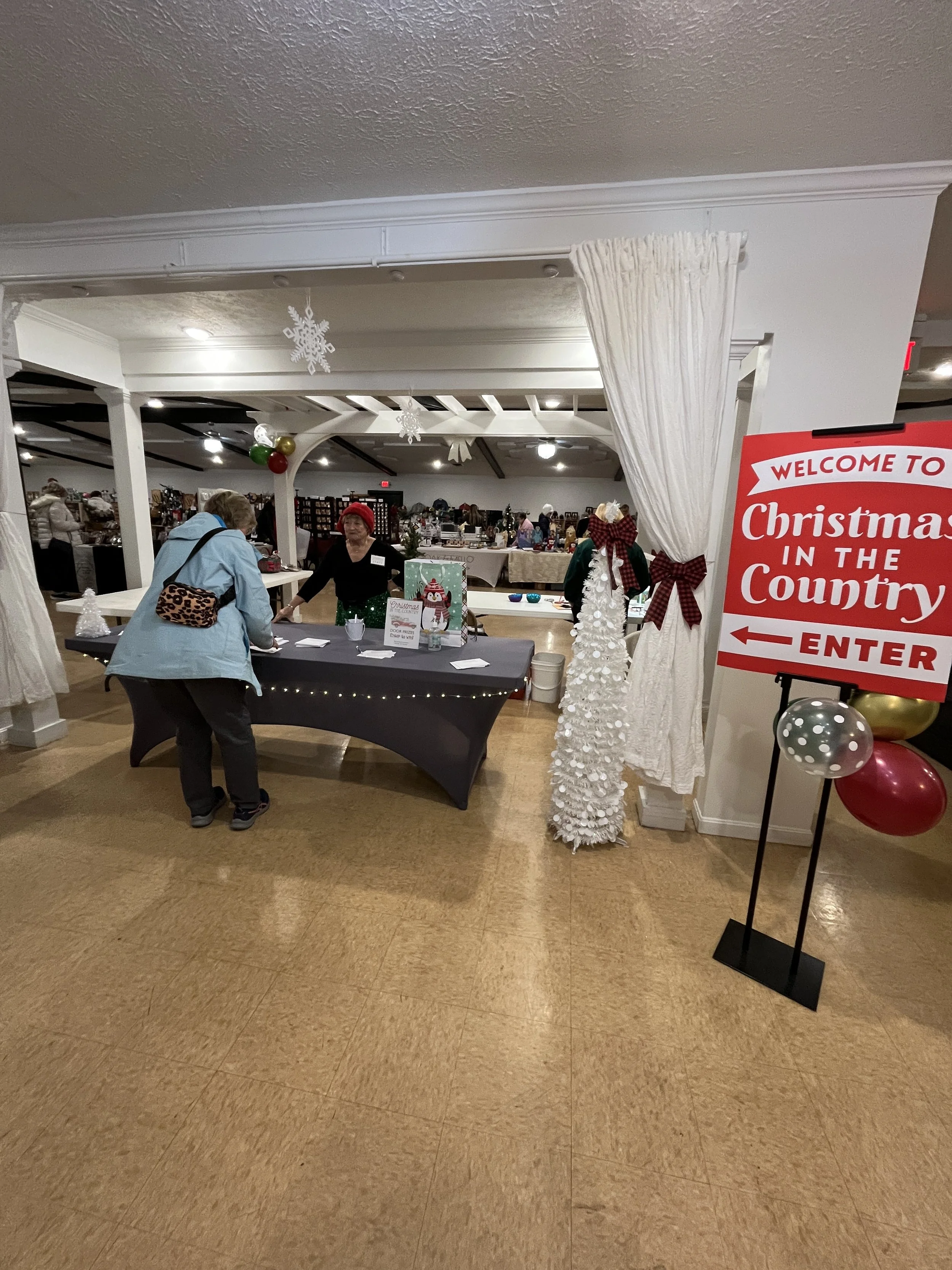 Christmas in the Country Entrance
