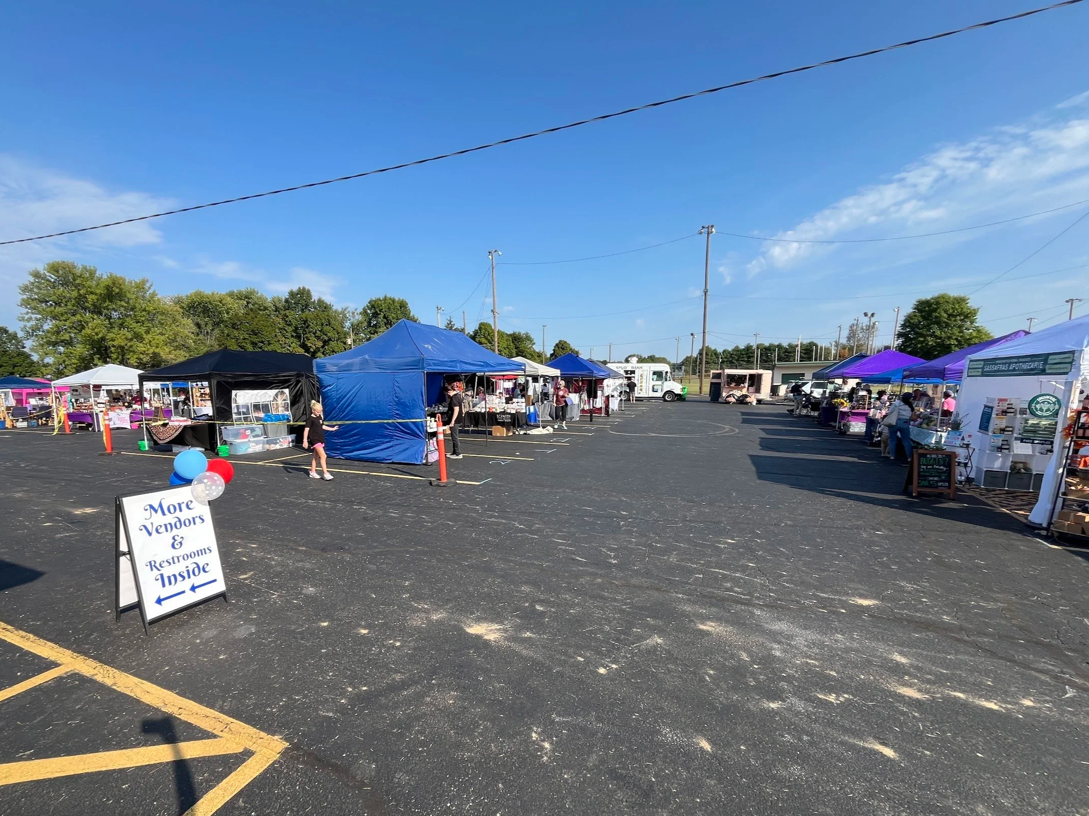 Floyds Knobs Craft Market Outside Booths