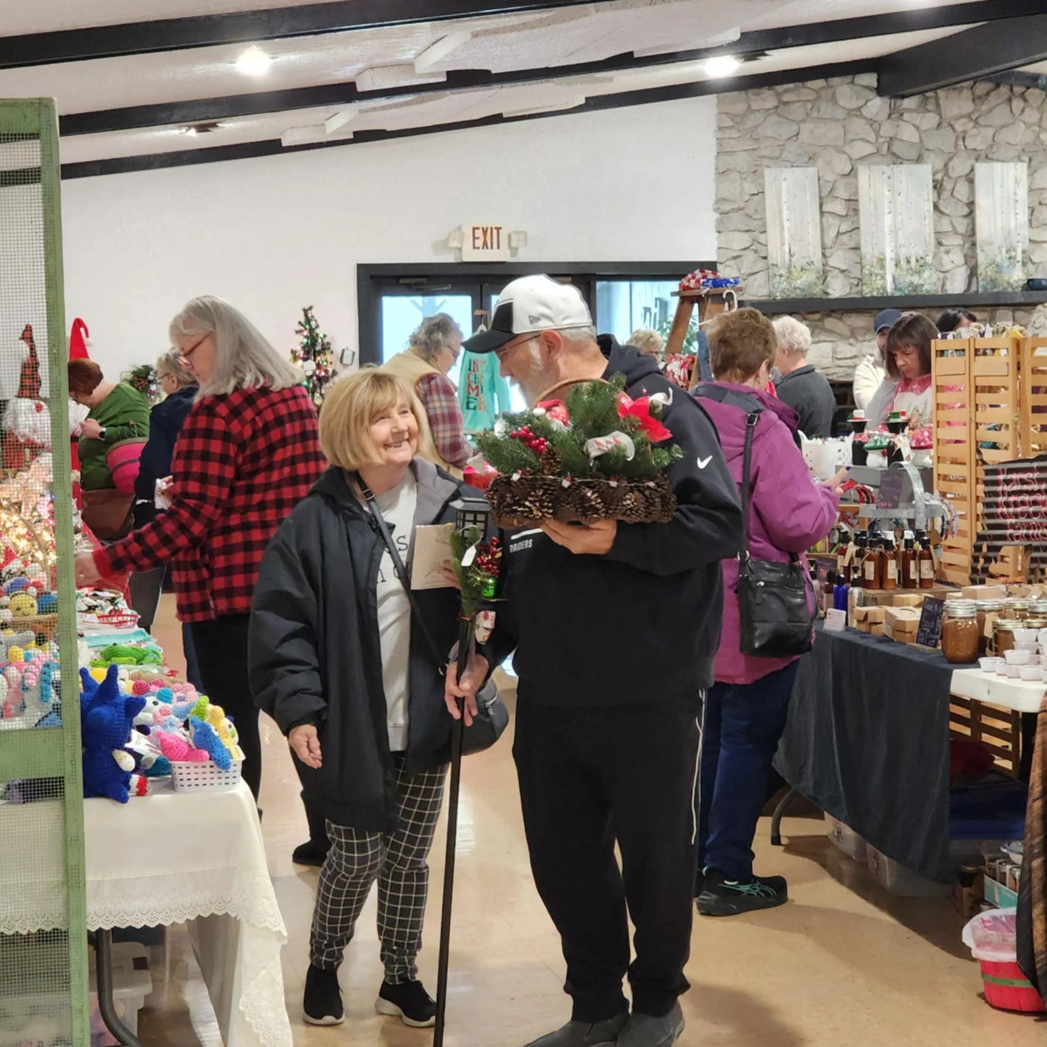 Christmas in the Country Shopper
