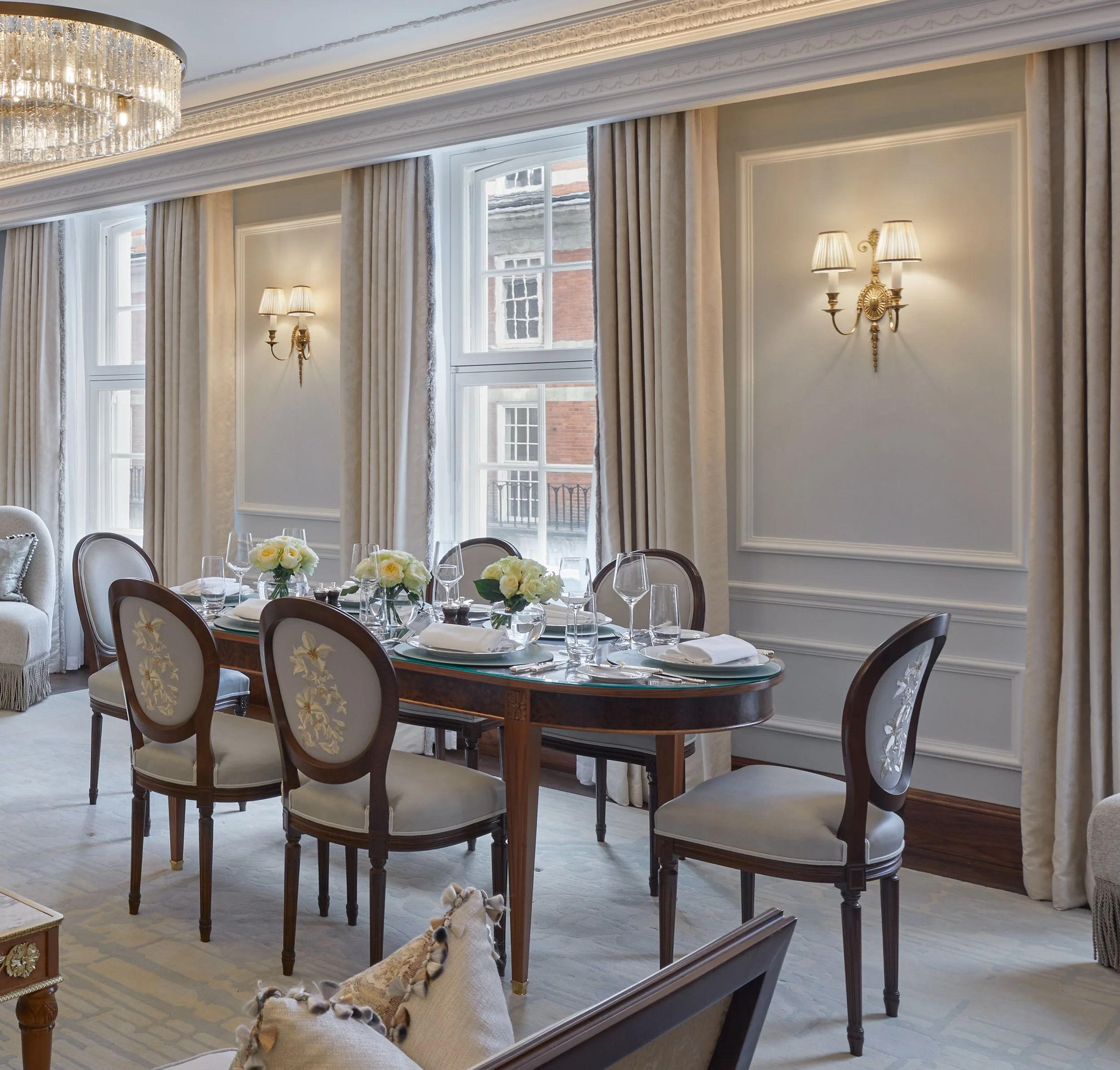 Claridges Hotel_Brook Suite (2) Crop.jpg