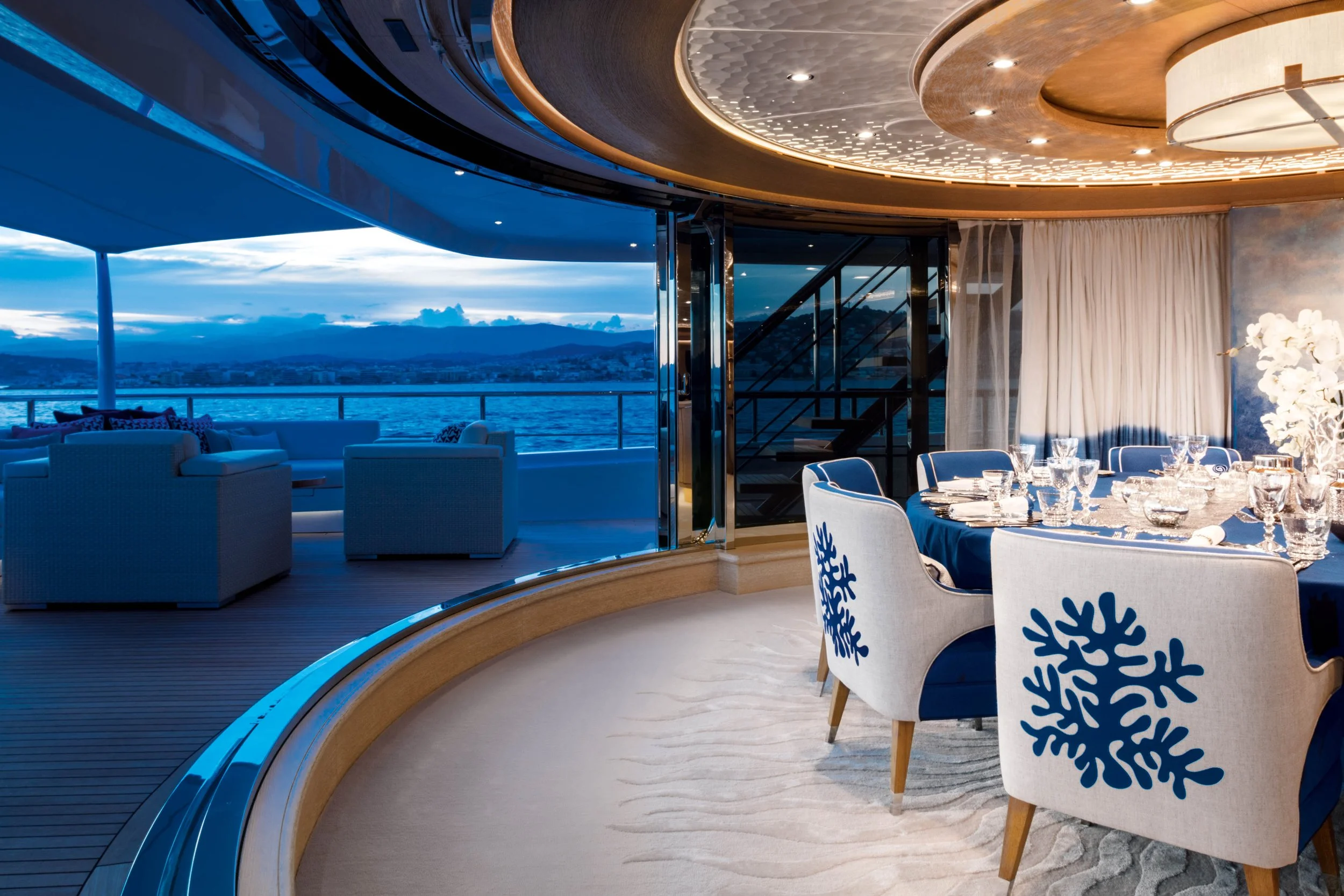 Cloud9 Winch Designs UpperDeck_diningArea1 Copy 1.jpg