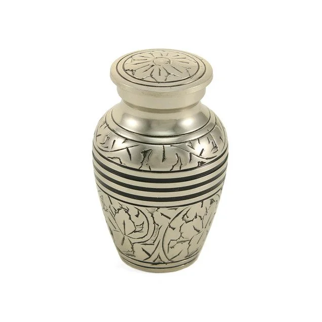 2813K/8+ Silver Oak Keepsake