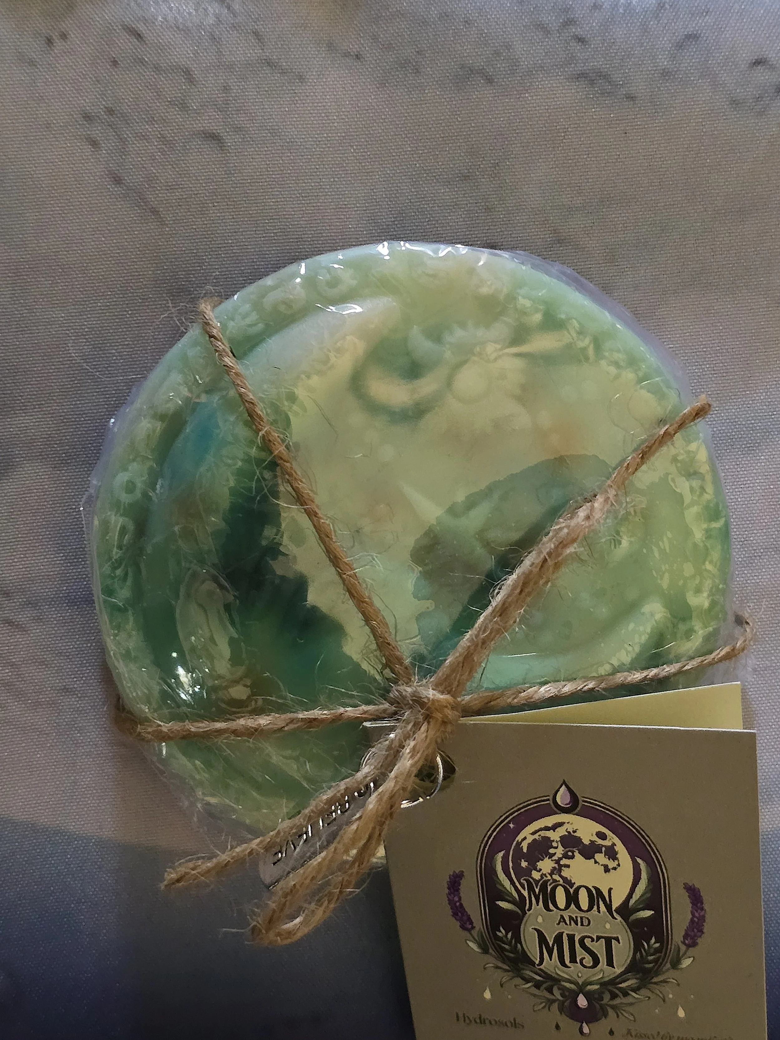 PEPPERMINT HYDROSOL SOAP ROUND