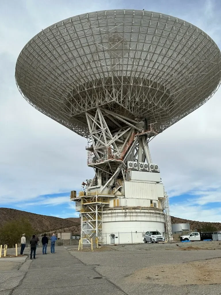 70m-antenna-768x1024-1.jpg.webp